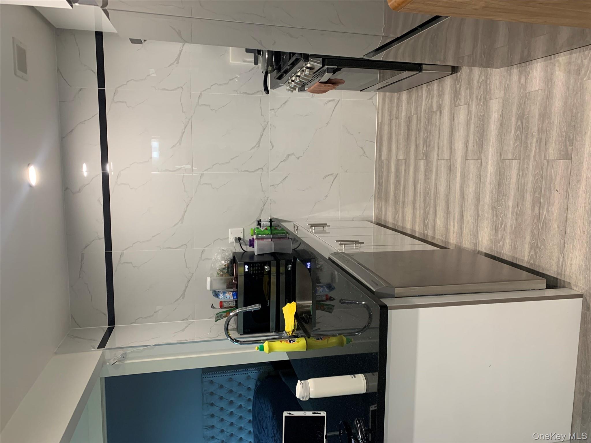 144-25 Sanford Avenue # 4L, Flushing, NY 11355