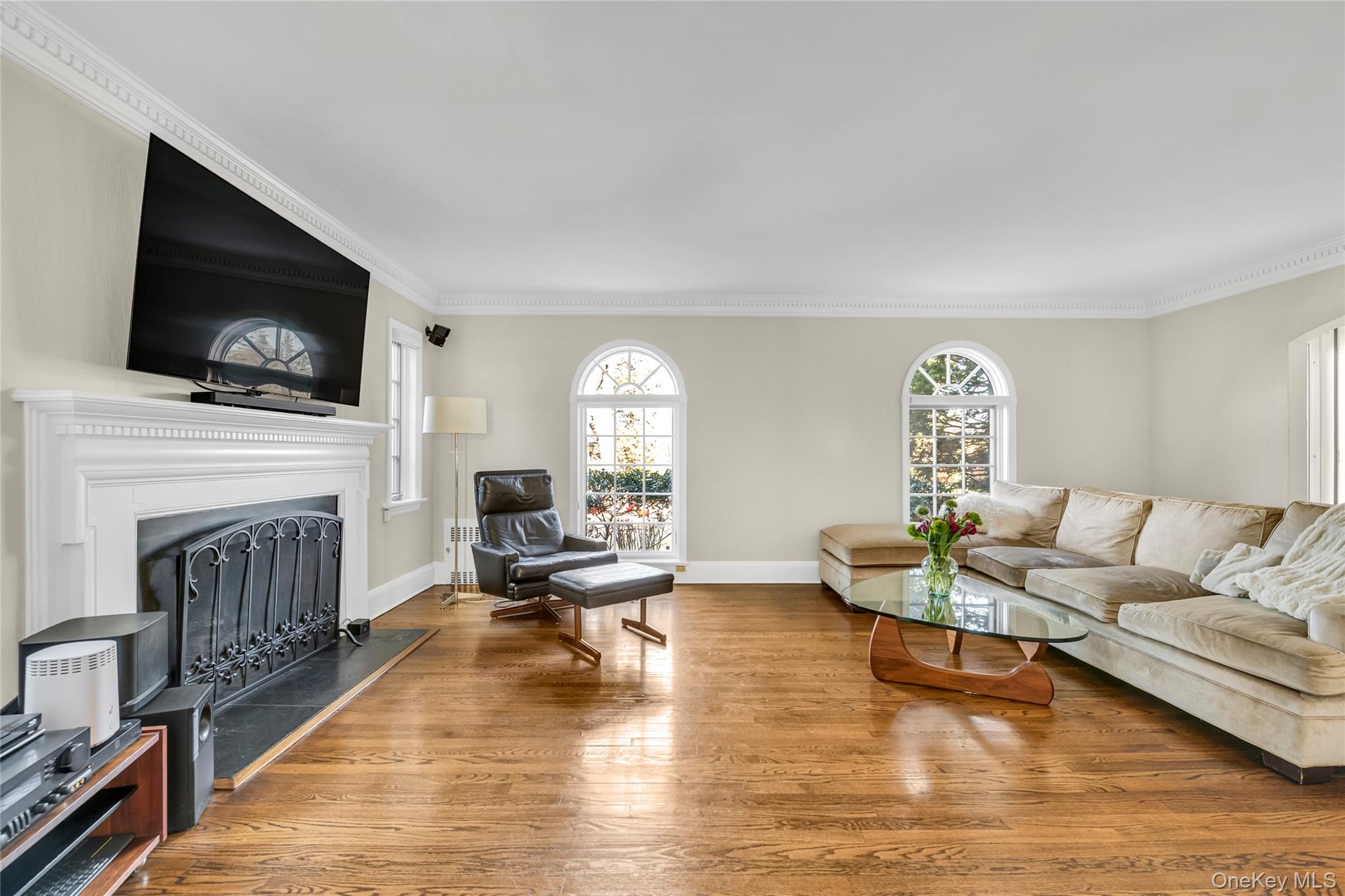 96 Quaker Ridge Road, Manhasset, NY 11030