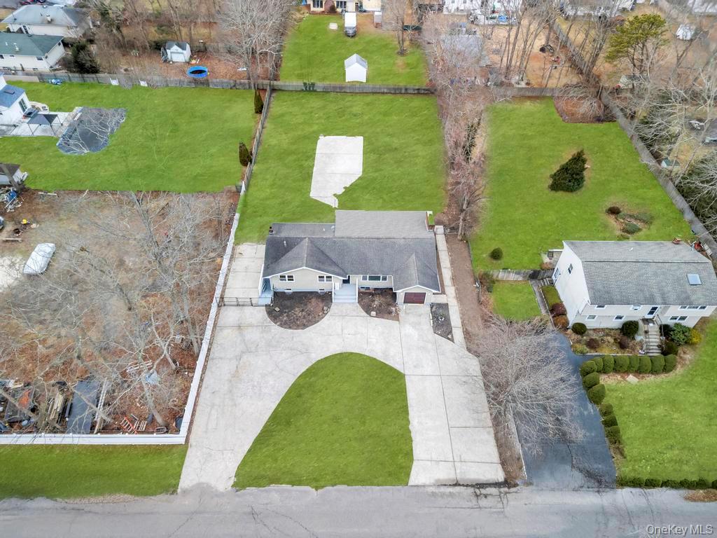 73 Maple Avenue, Shirley, NY 11967