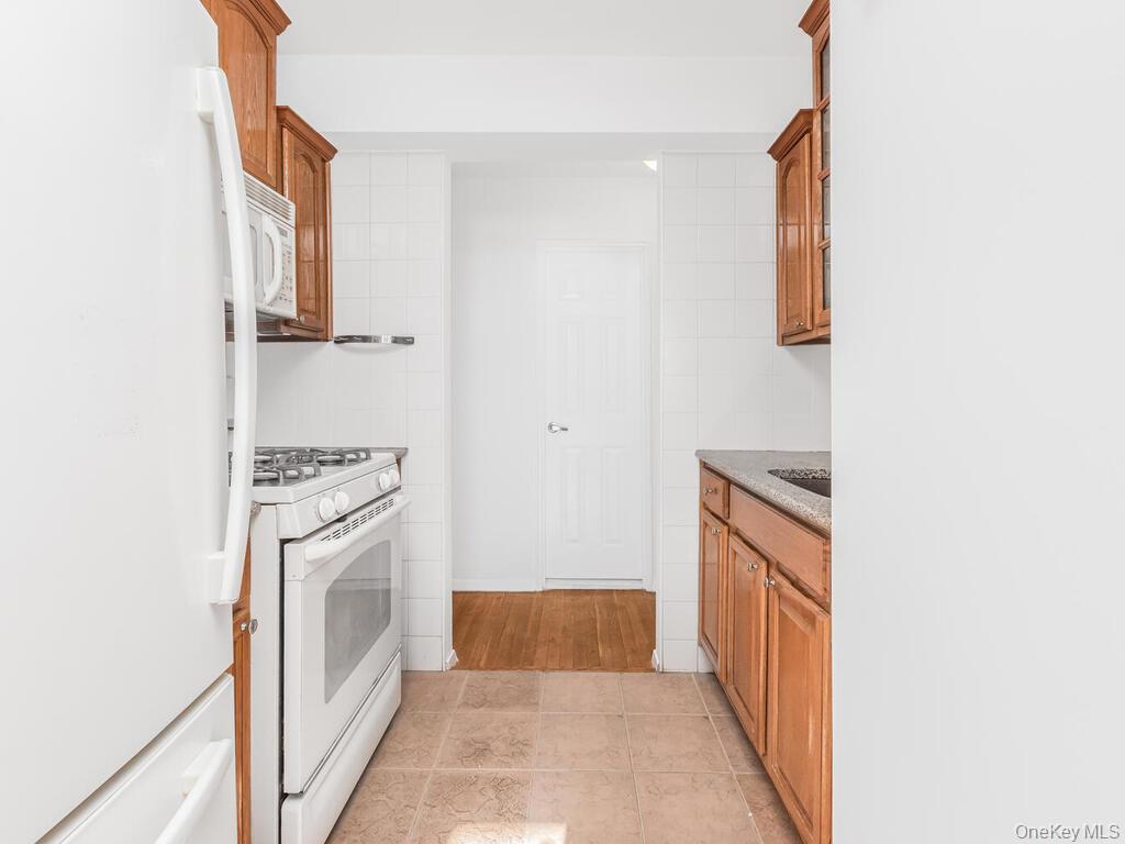 1110 Stadium Avenue # 5F, Bronx, NY 10465