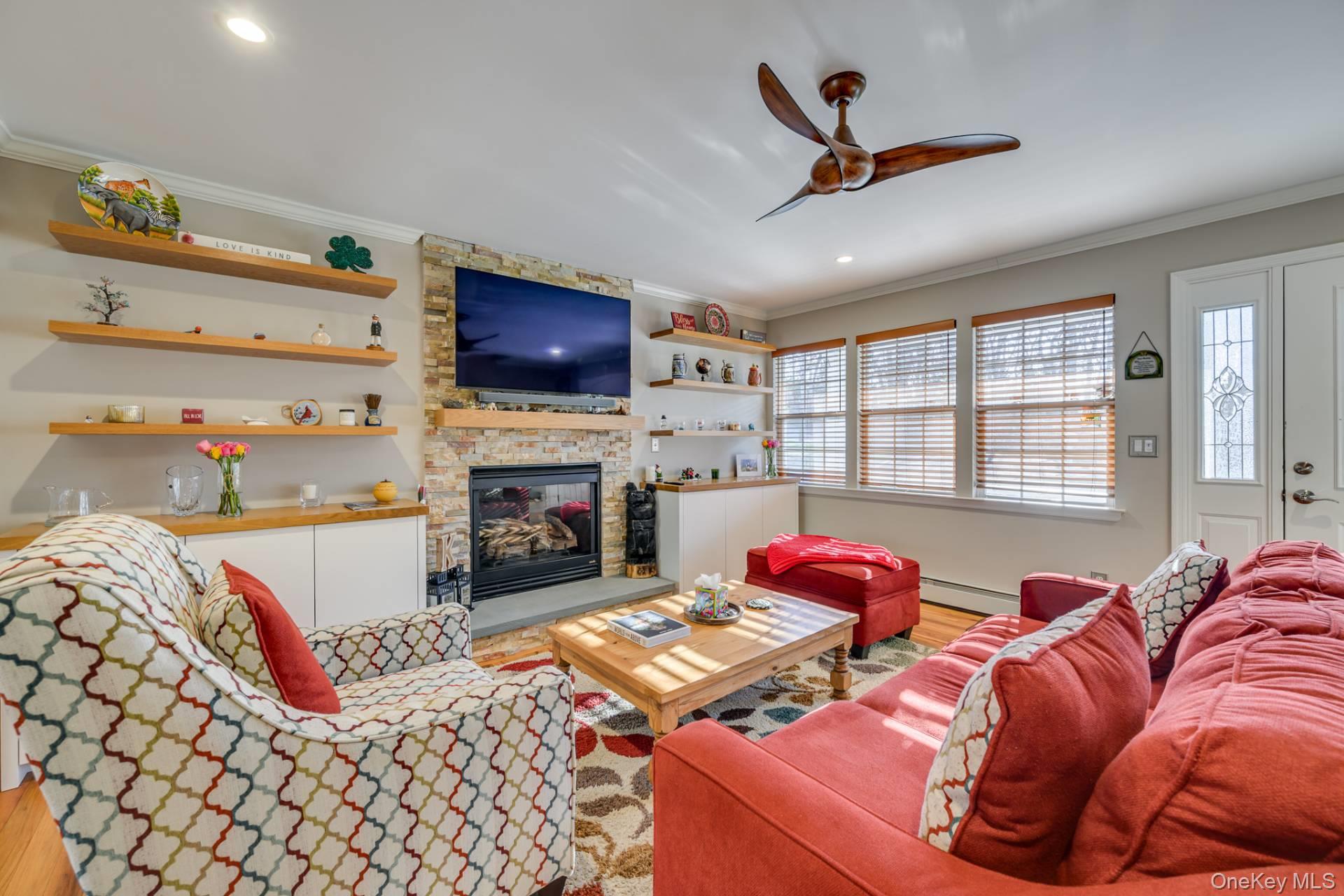 5 Ardmore Court, Hampton Bays, NY 11946