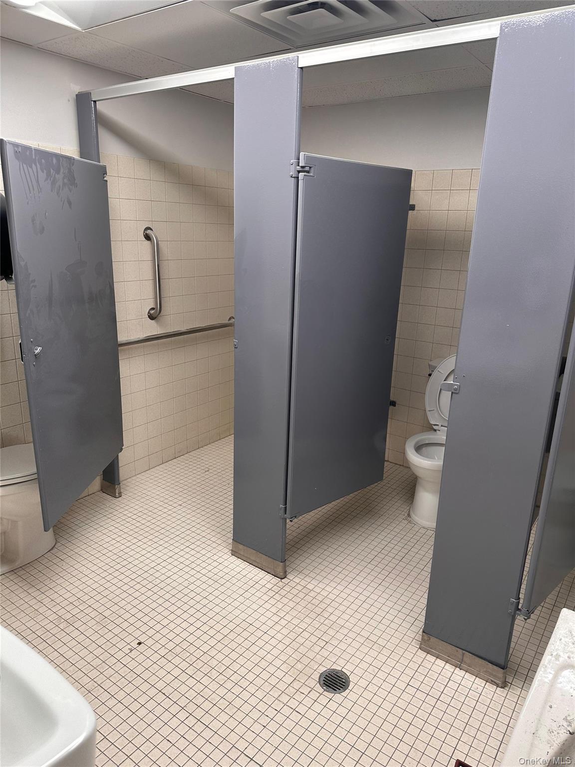 611 Arlington Turnpike, Poughkeepsie, NY 12603