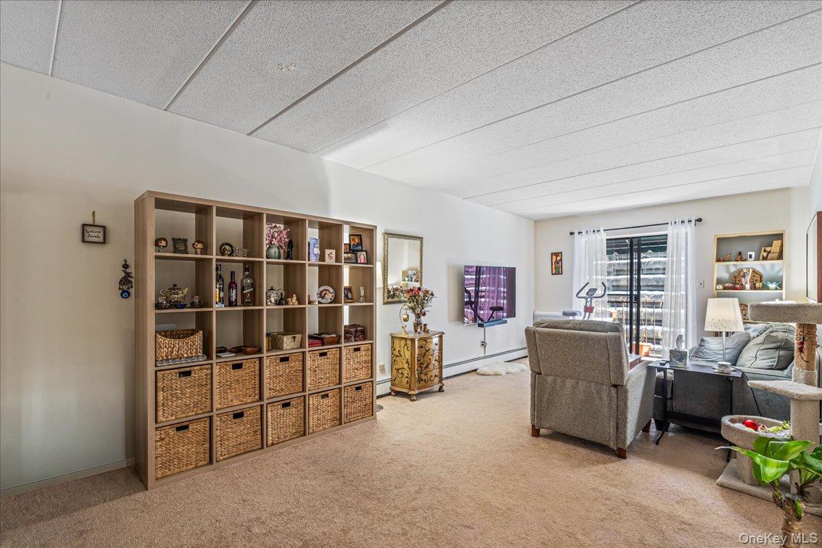 6607 242nd Street # 13D, Little Neck, NY 11362