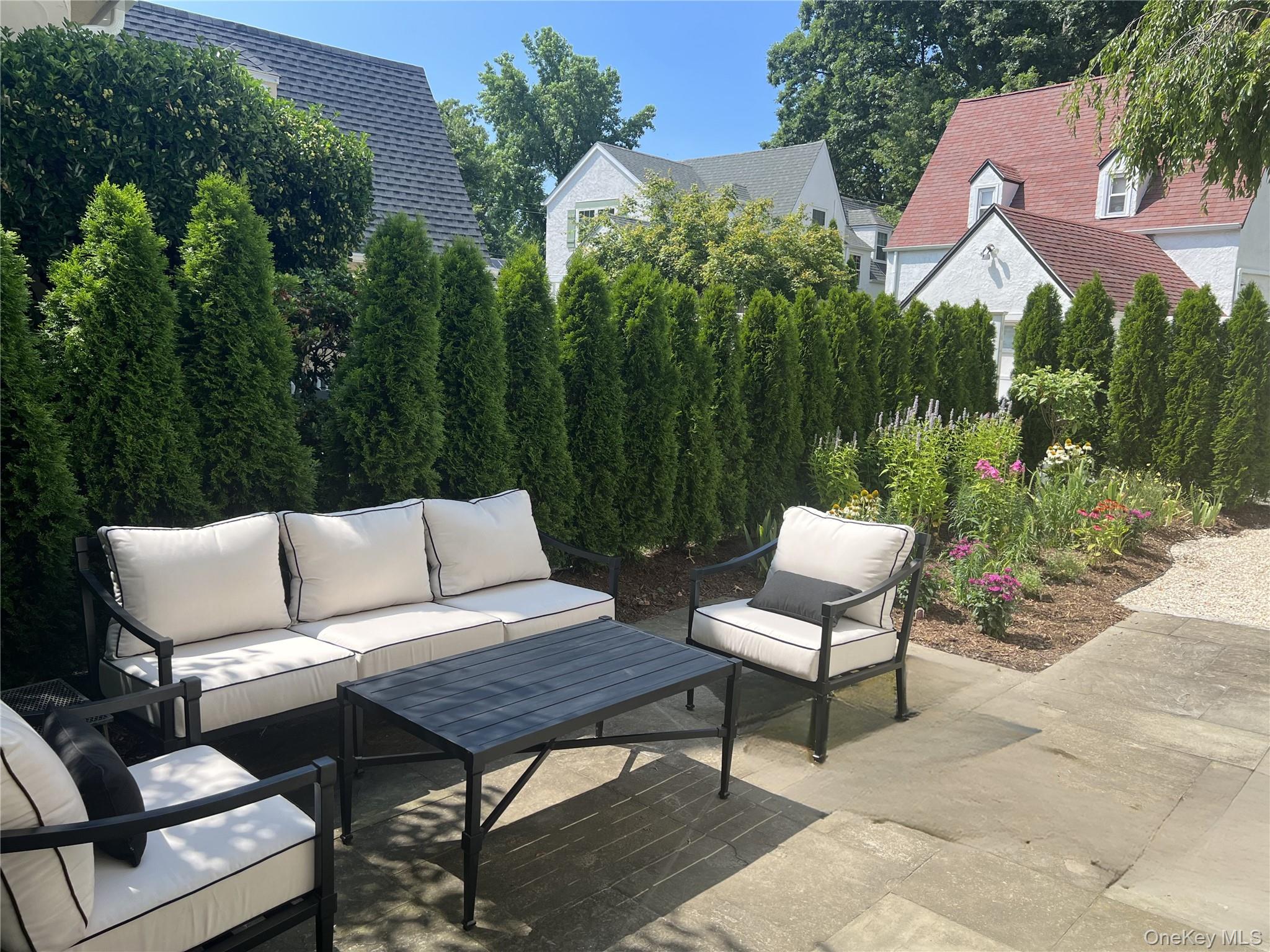 1114 Washington Avenue, Pelham, NY 10803