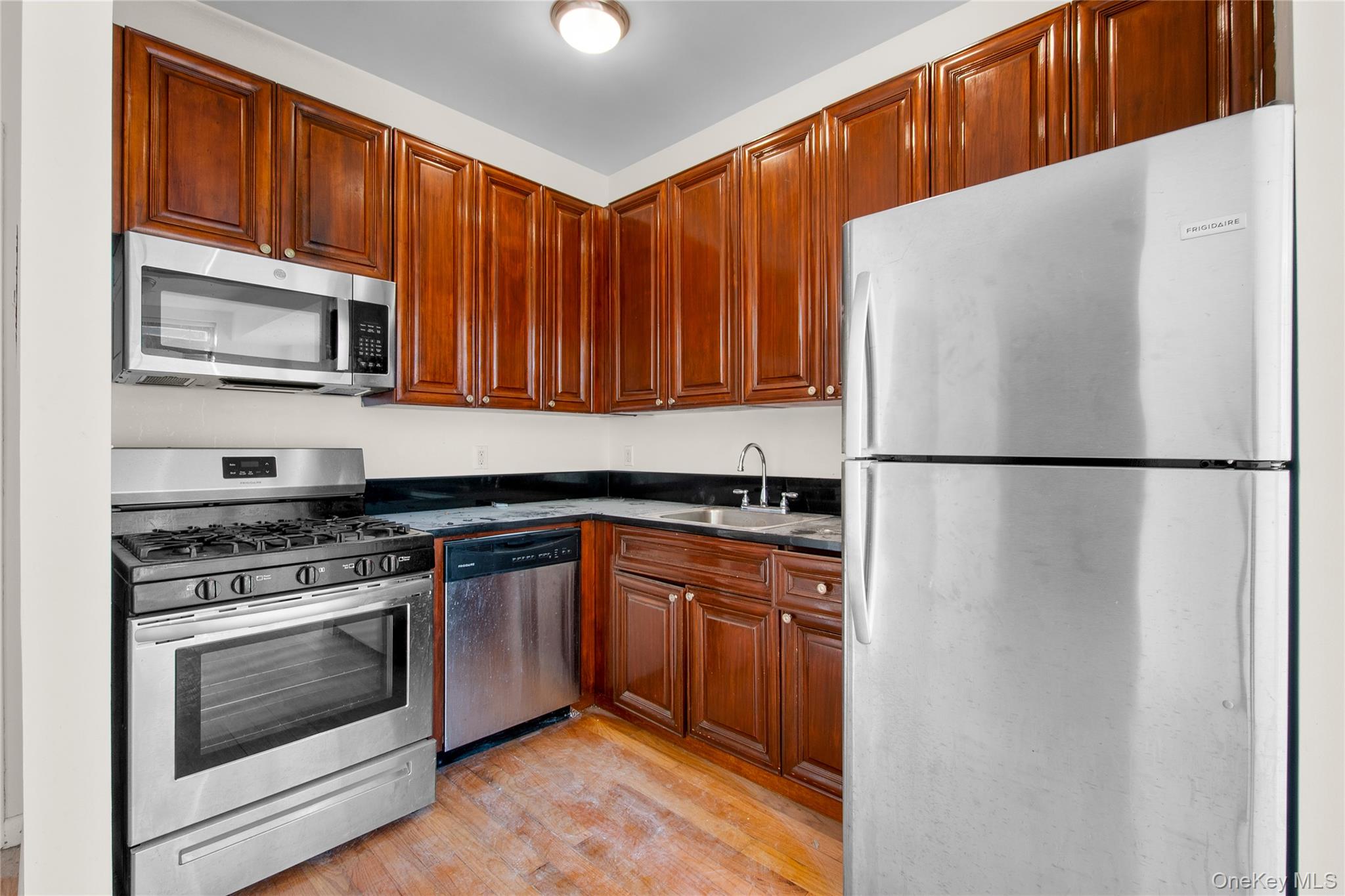 14-34 110th St # 5C, College Point, NY 11356