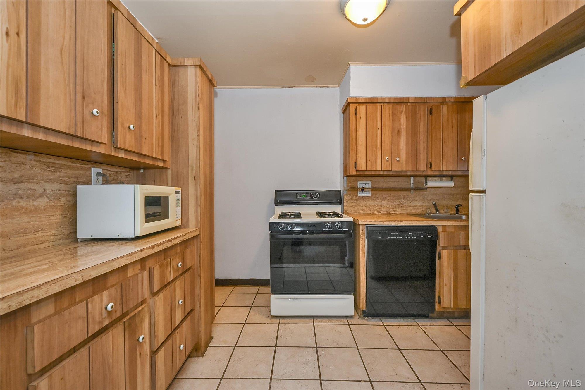 47-02 Francis Lewis Boulevard, Bayside, NY 11361