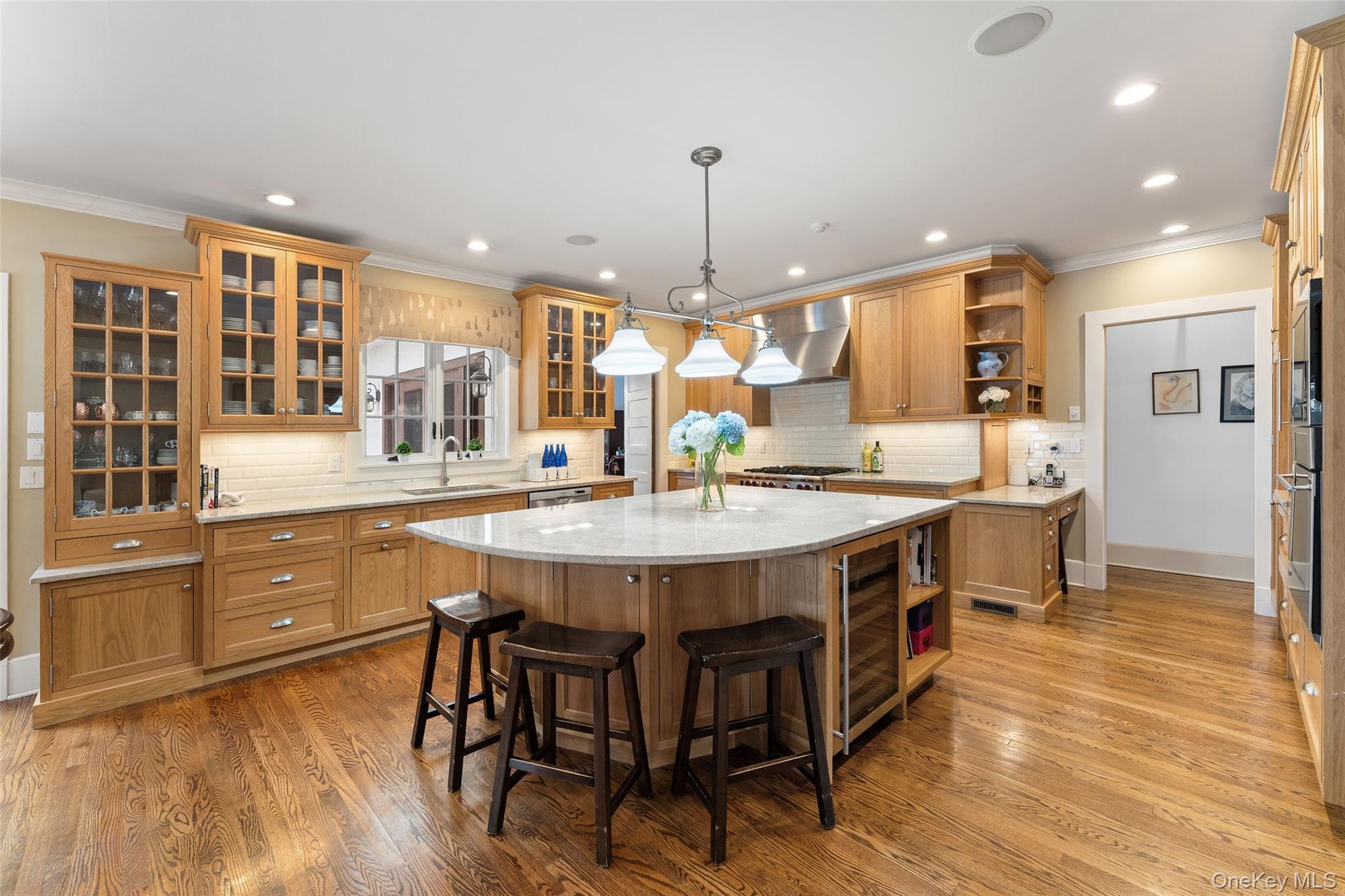 1 Elmdorf Drive, Scarsdale, NY 10583