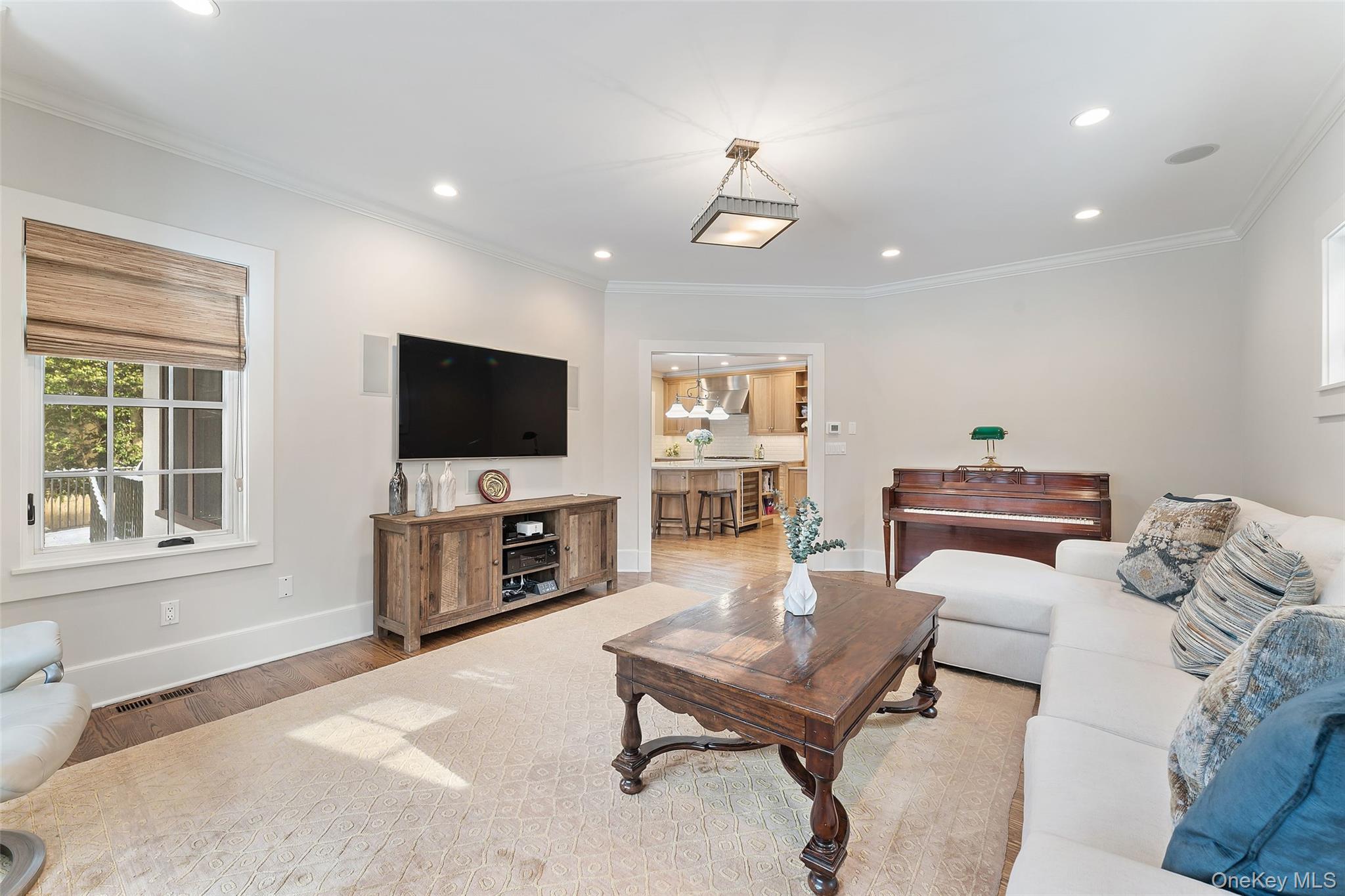 1 Elmdorf Drive, Scarsdale, NY 10583