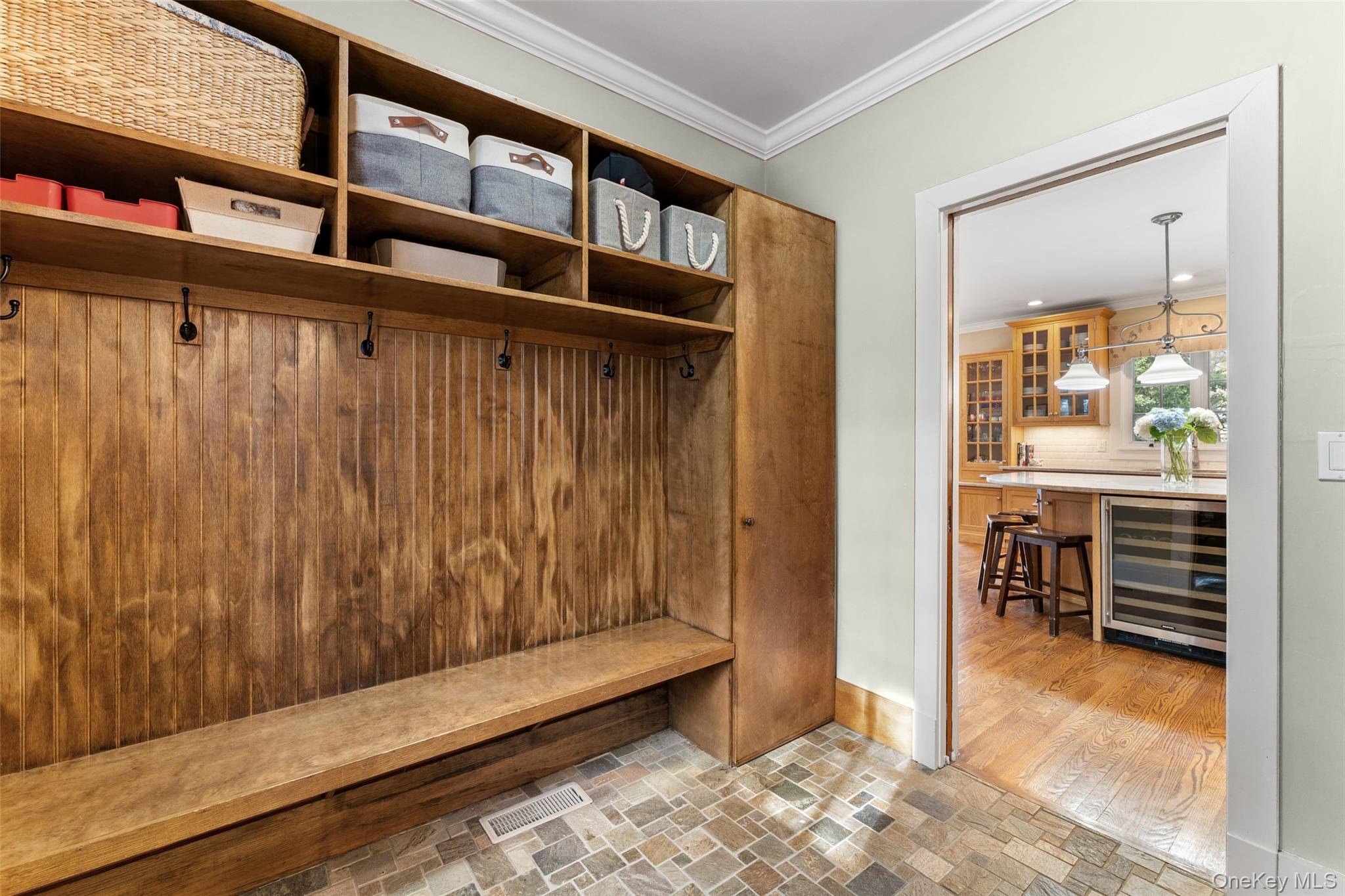 1 Elmdorf Drive, Scarsdale, NY 10583