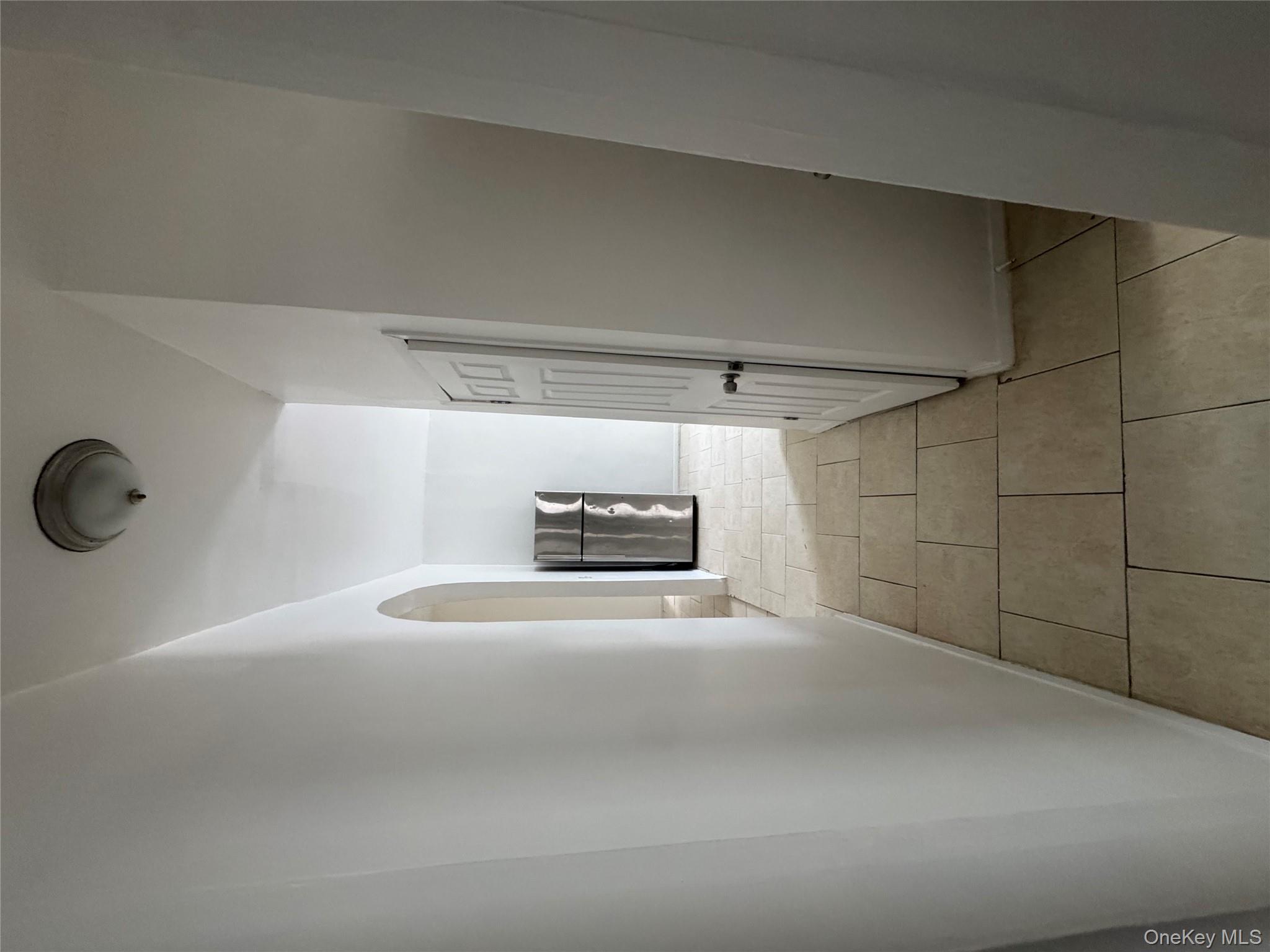 238 S 3rd Avenue, Mount Vernon, NY 10550