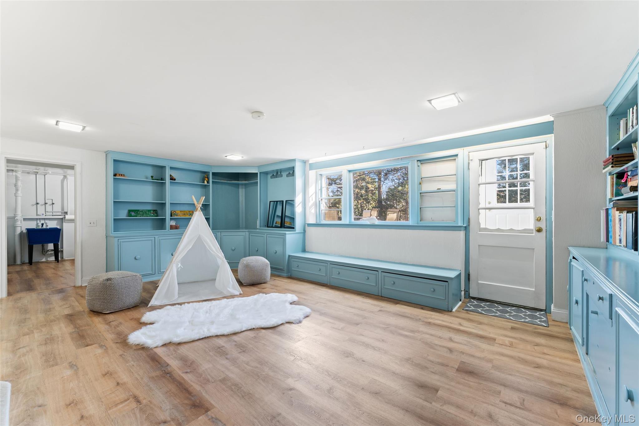 14 Baylor Circle, White Plains, NY 10605