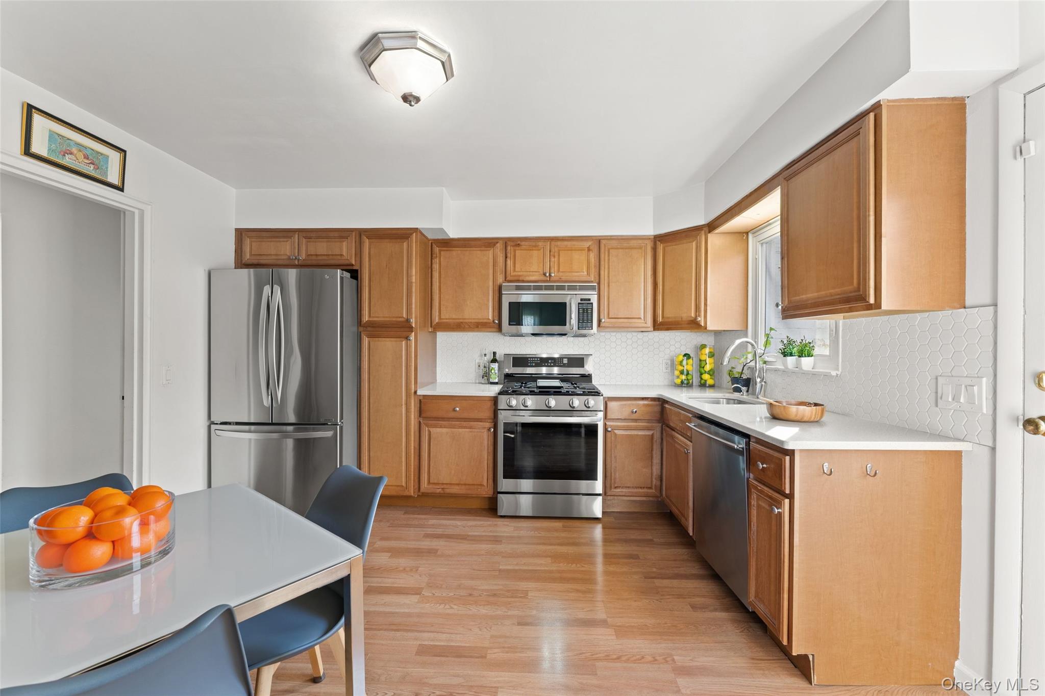 14 Baylor Circle, White Plains, NY 10605