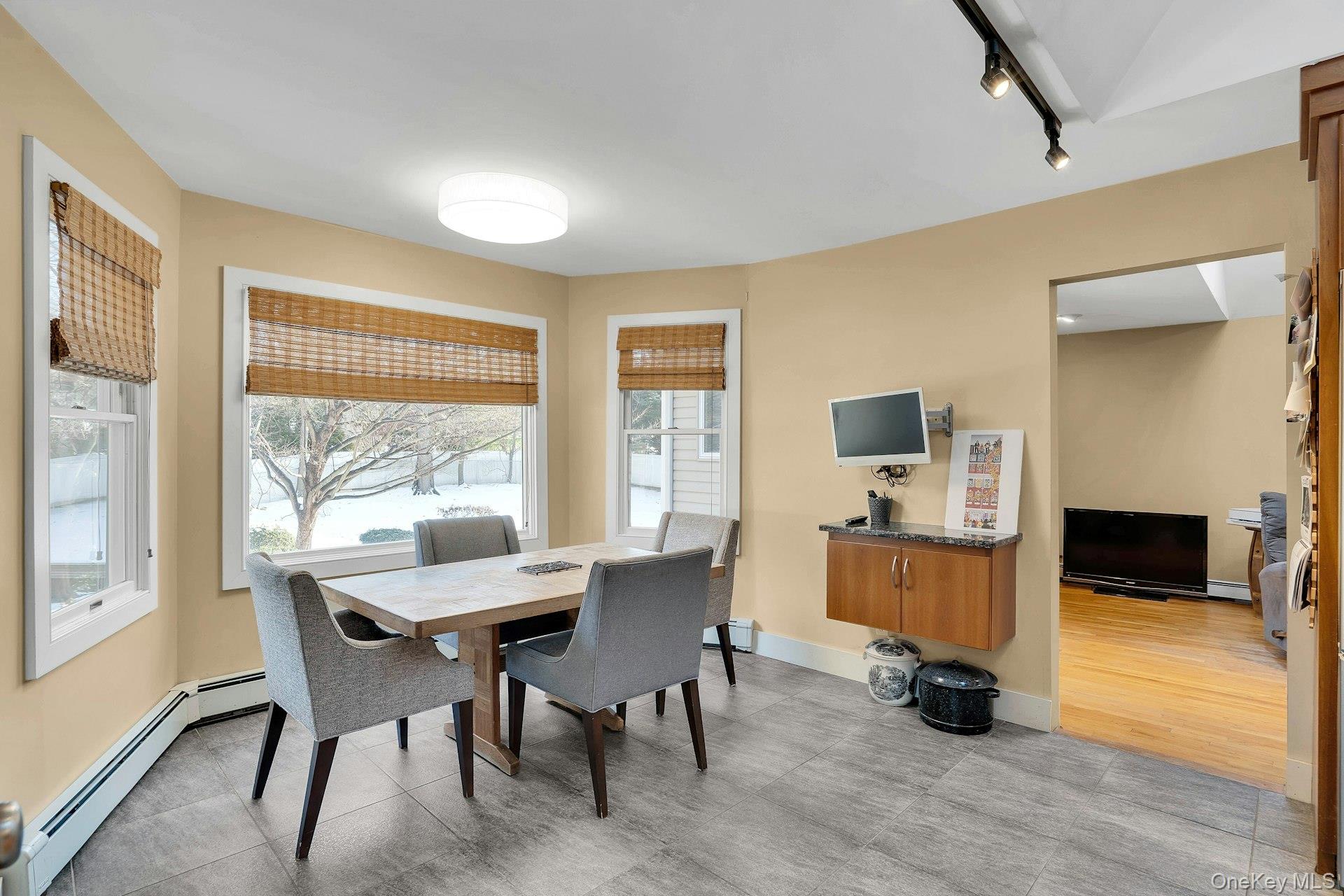 48 Randolph Drive, Dix Hills, NY 11746