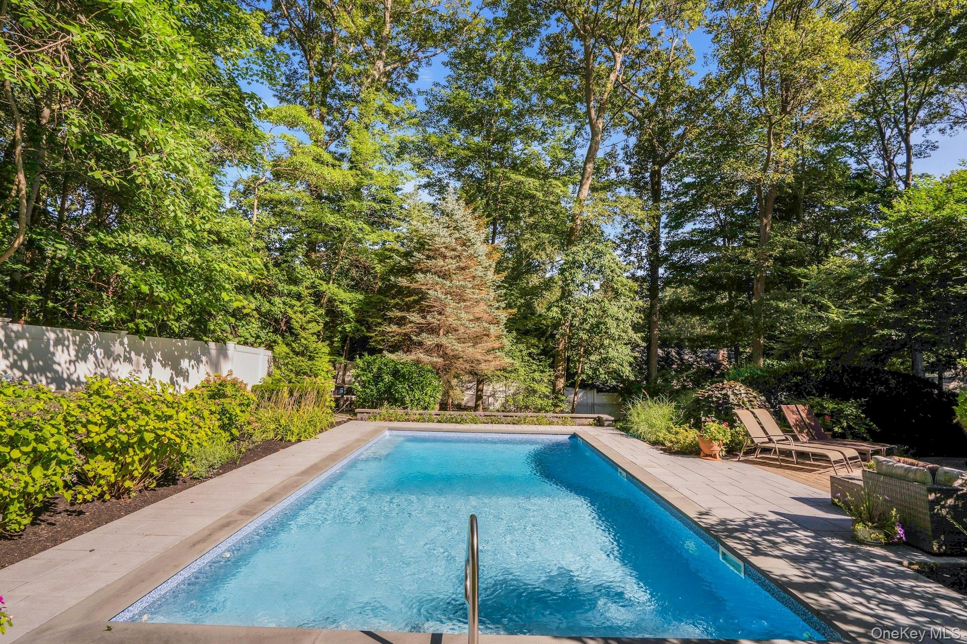 48 Randolph Drive, Dix Hills, NY 11746