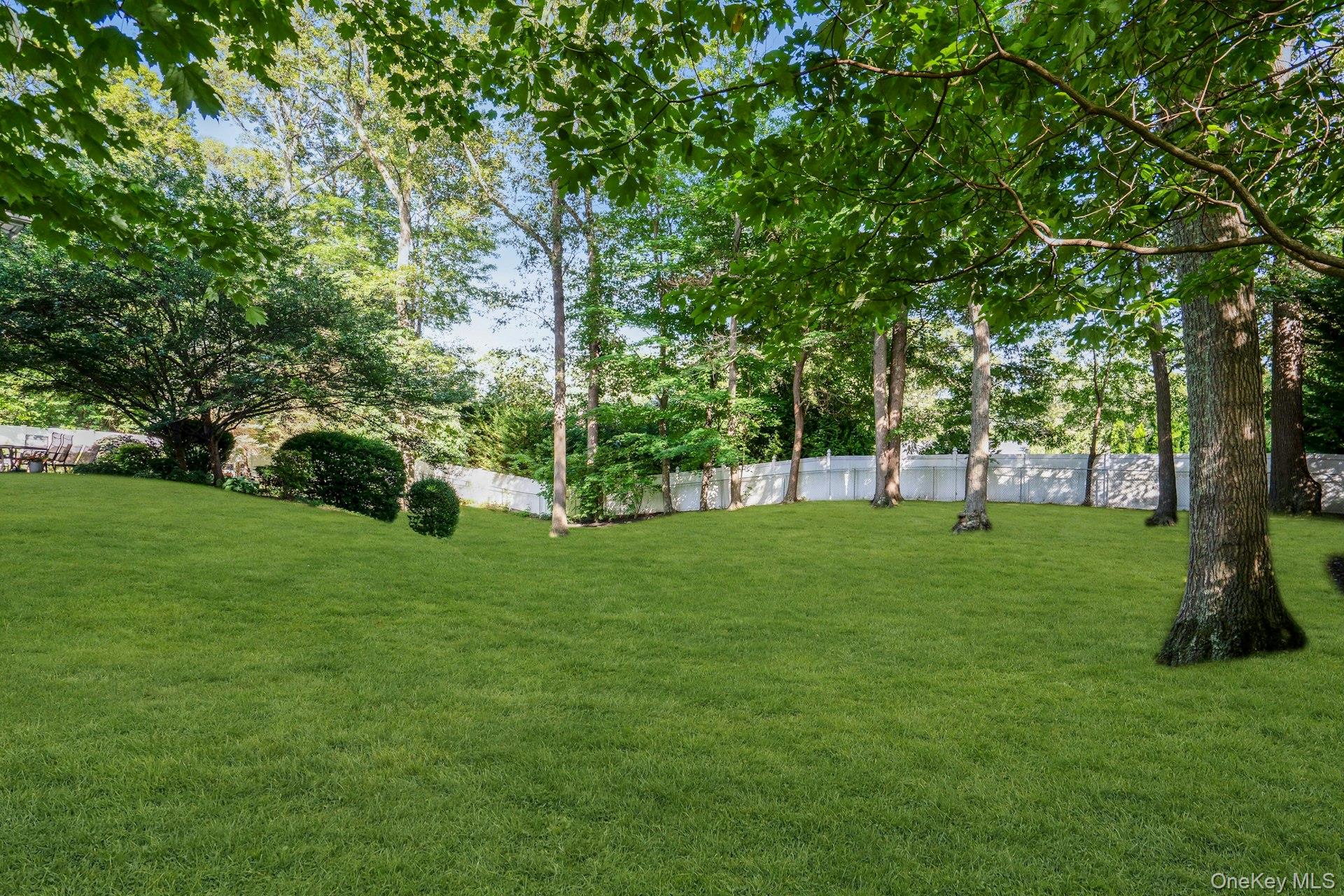 48 Randolph Drive, Dix Hills, NY 11746