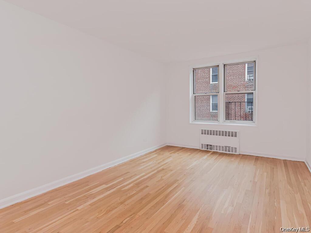 2104 Holland Avenue # 4H, Bronx, NY 10462