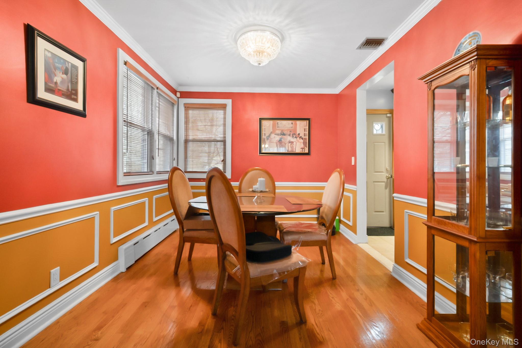 79-09 260th Street, Floral Park, NY 11004