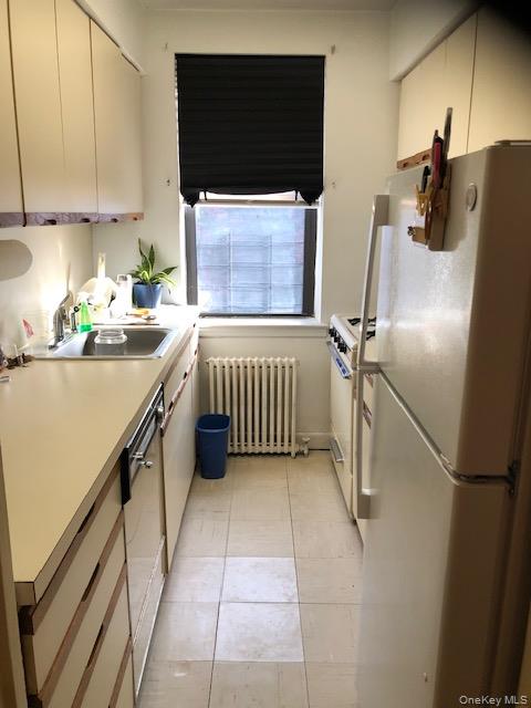 47-22 216 Street # 3 D, Bayside, NY 11361