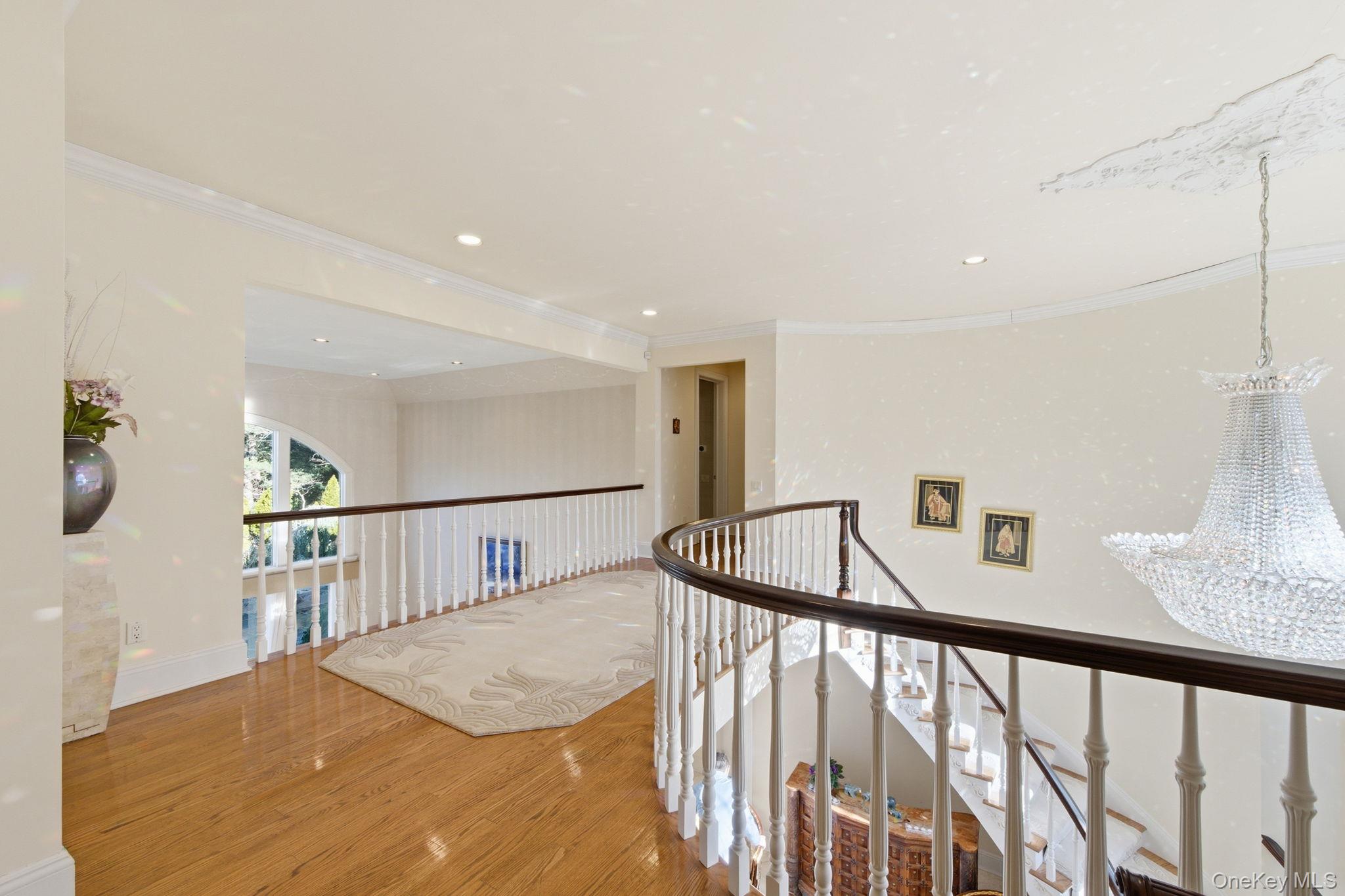 19 Cobblestone Court, Centerport, NY 11721