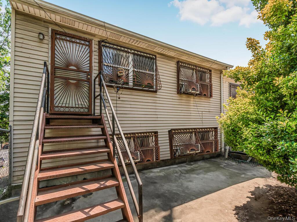 1567 Longfellow Avenue, Bronx, NY 10460