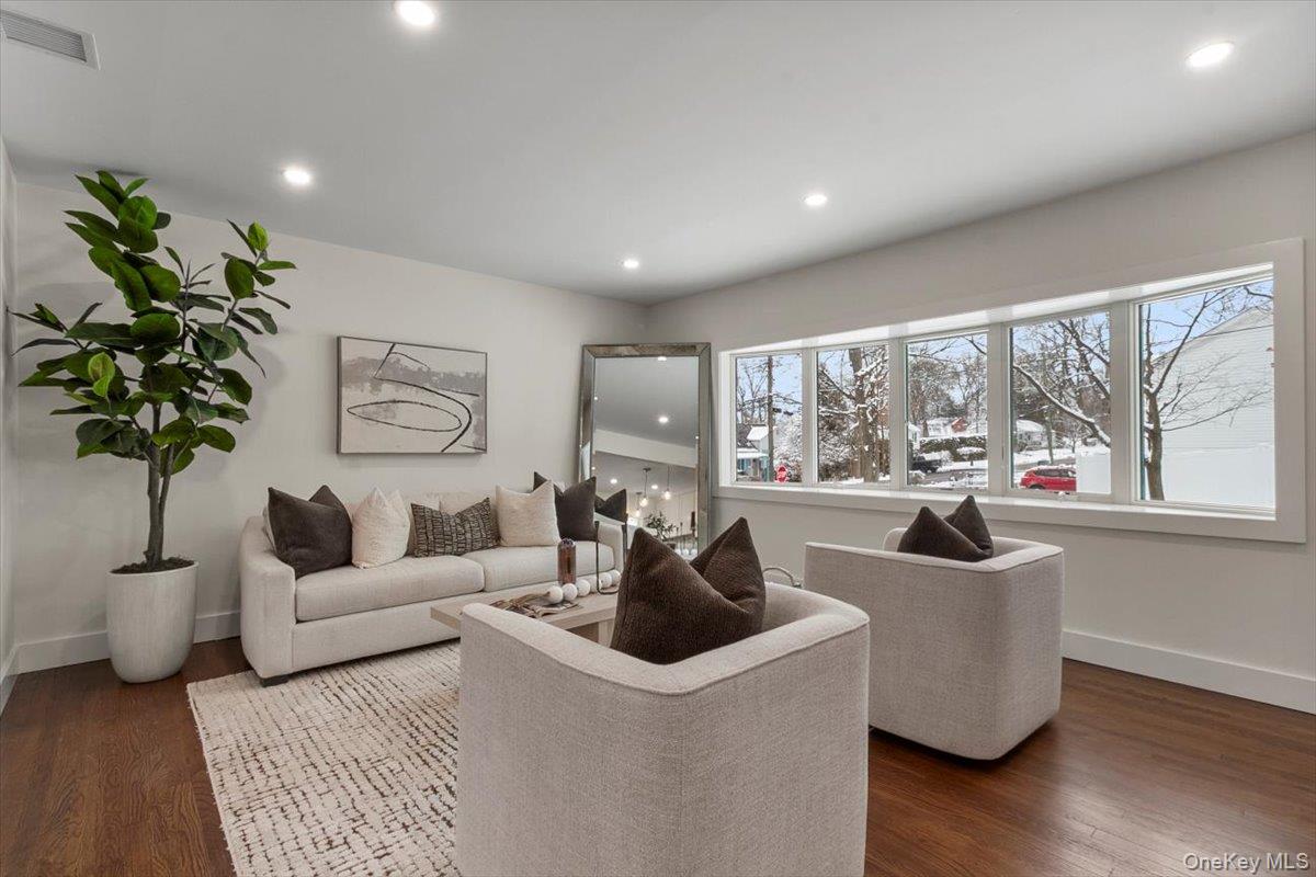 331 Alta Vista Drive, Yonkers, NY 10710