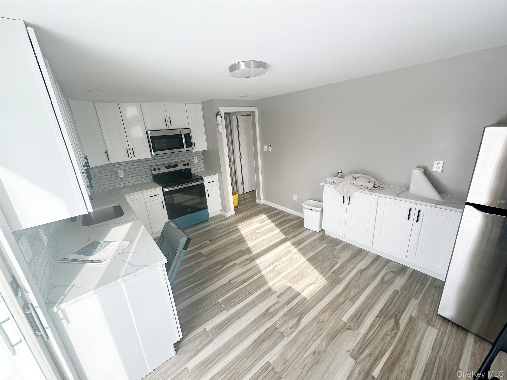 15 Mida Court # 2A, West Babylon, NY 11704