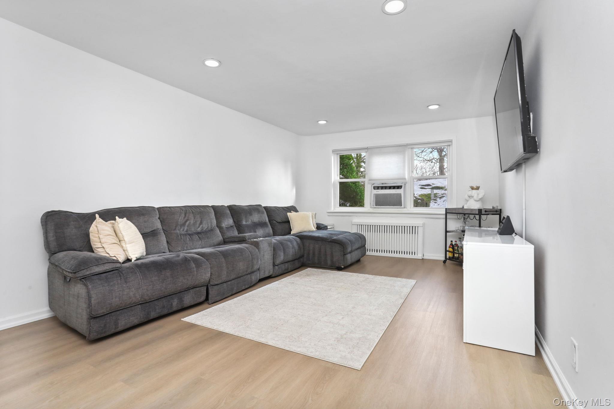 450 Pelham Road # 1C, New Rochelle, NY 10805