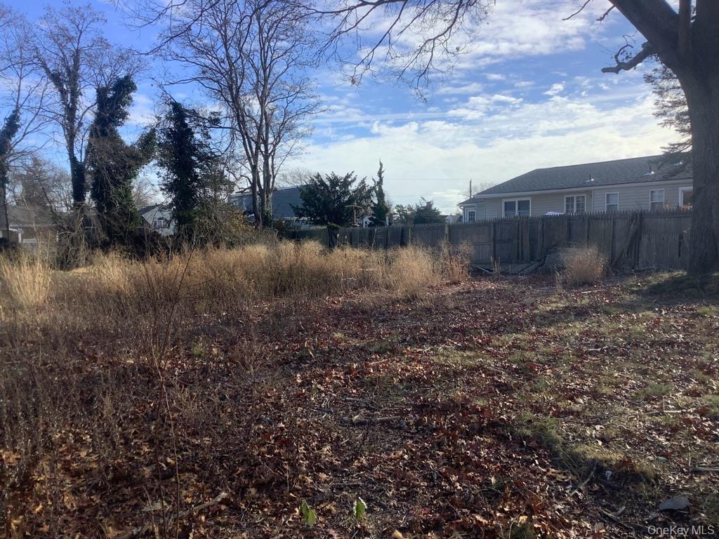 201 Phyllis Drive, Patchogue, NY 11772