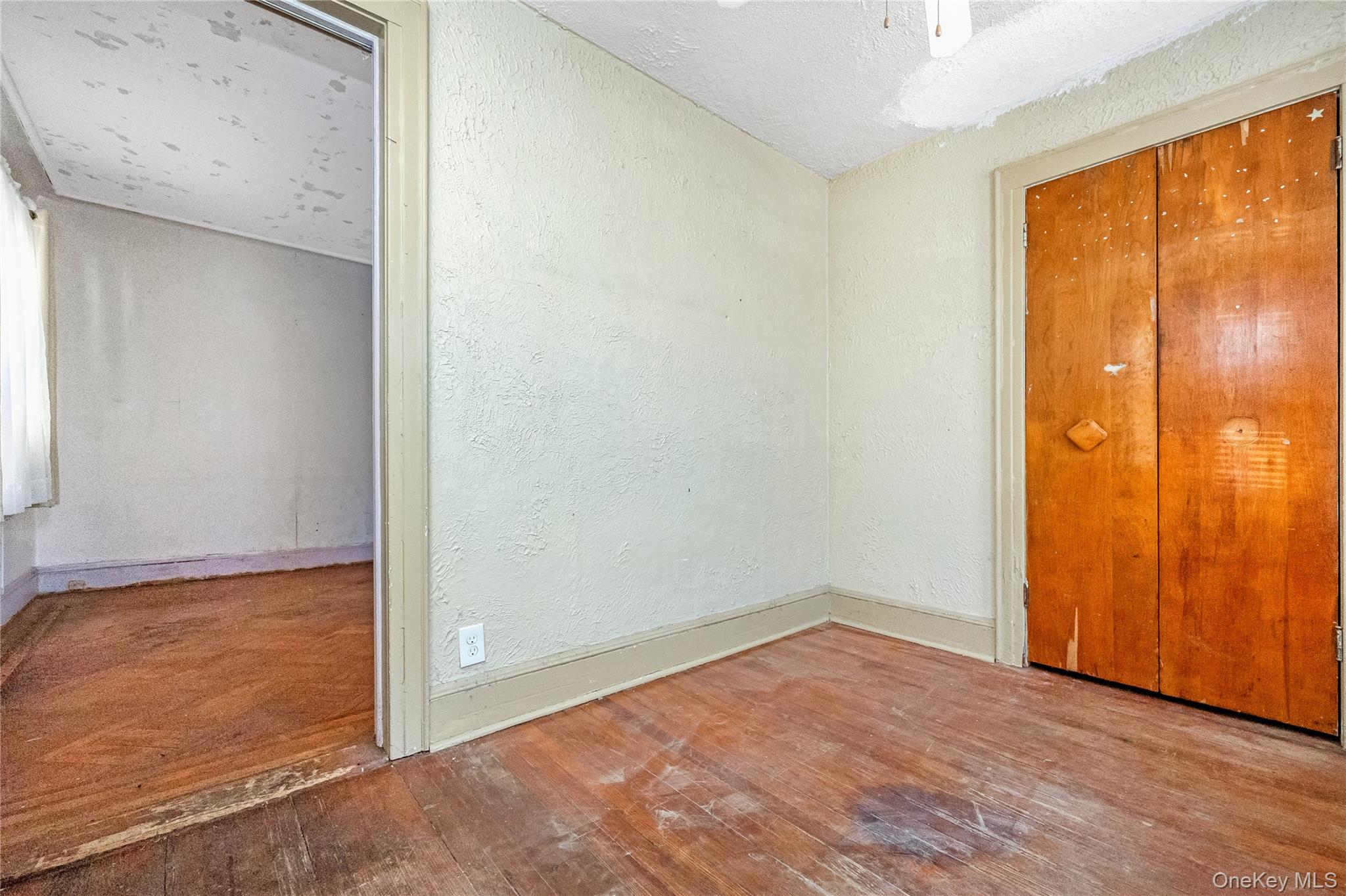 24018 144th Avenue, Rosedale, NY 11422