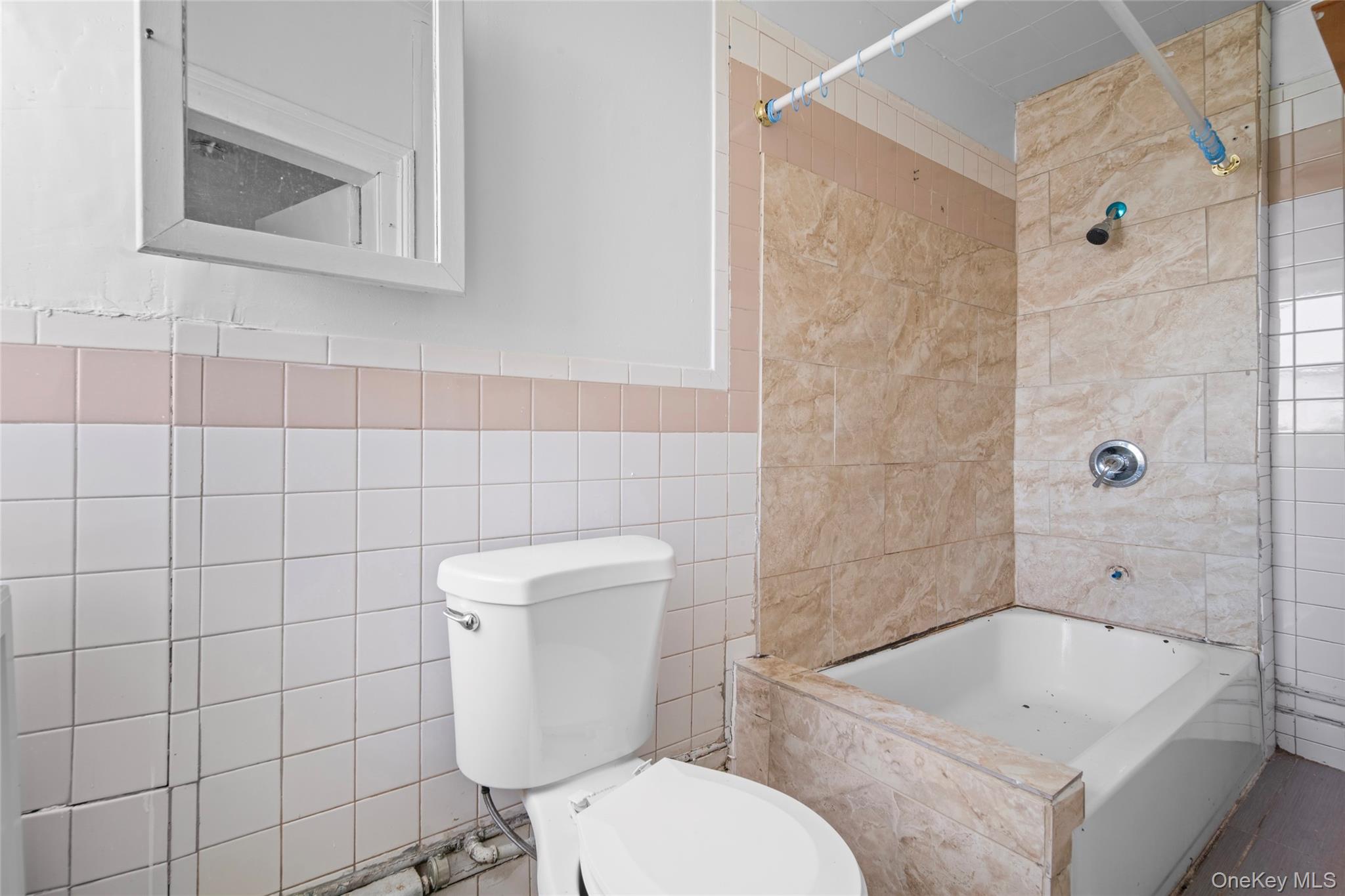 1524 124 Street, College Point, NY 11356