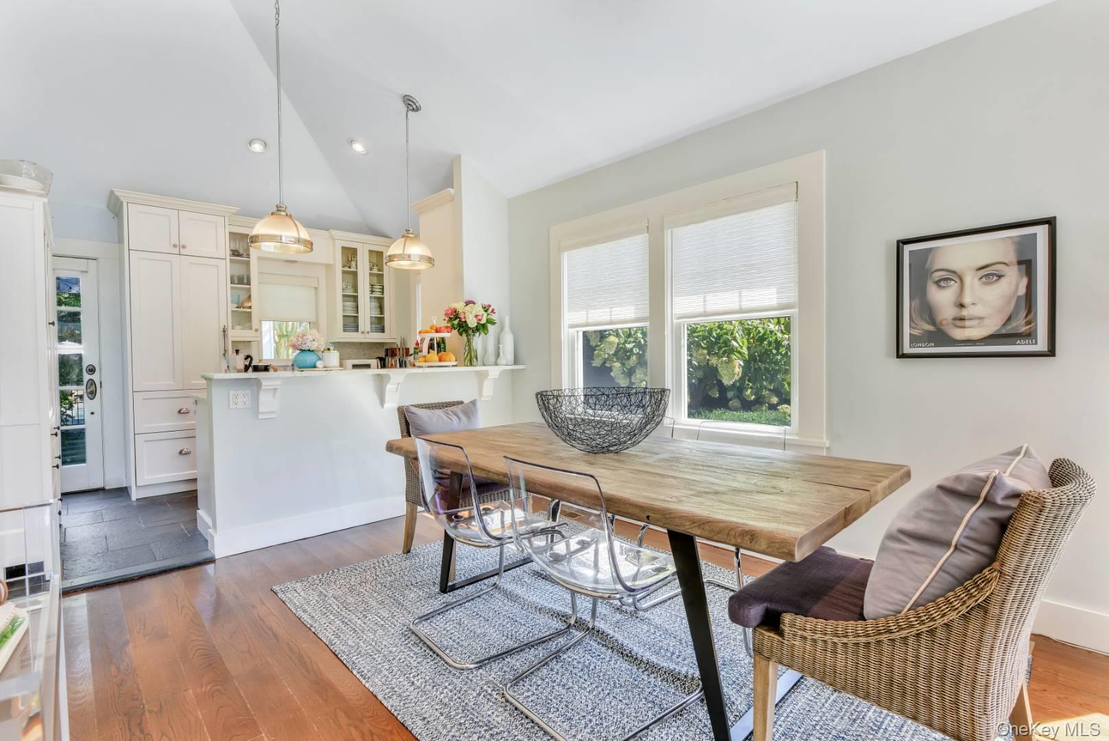 10 Henry Street, Southampton, NY 11968