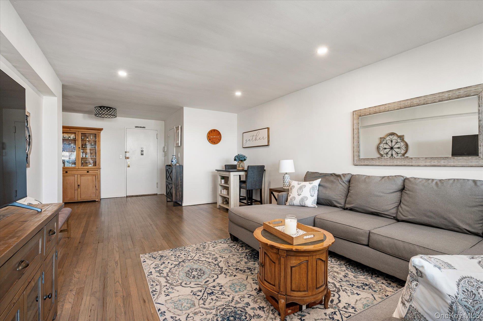 711 Shore Road # 3 C, Long Beach, NY 11561