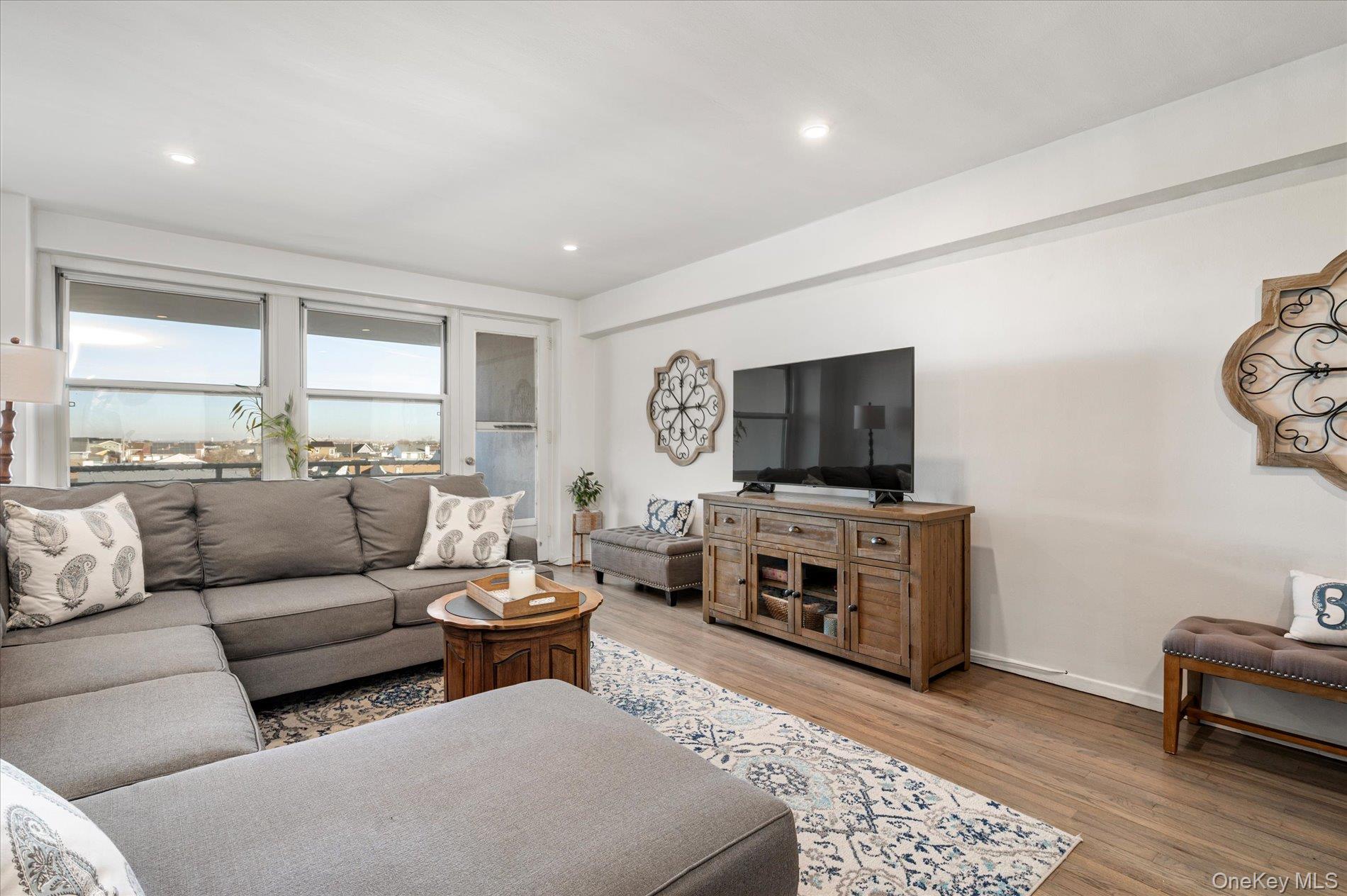 711 Shore Road # 3 C, Long Beach, NY 11561