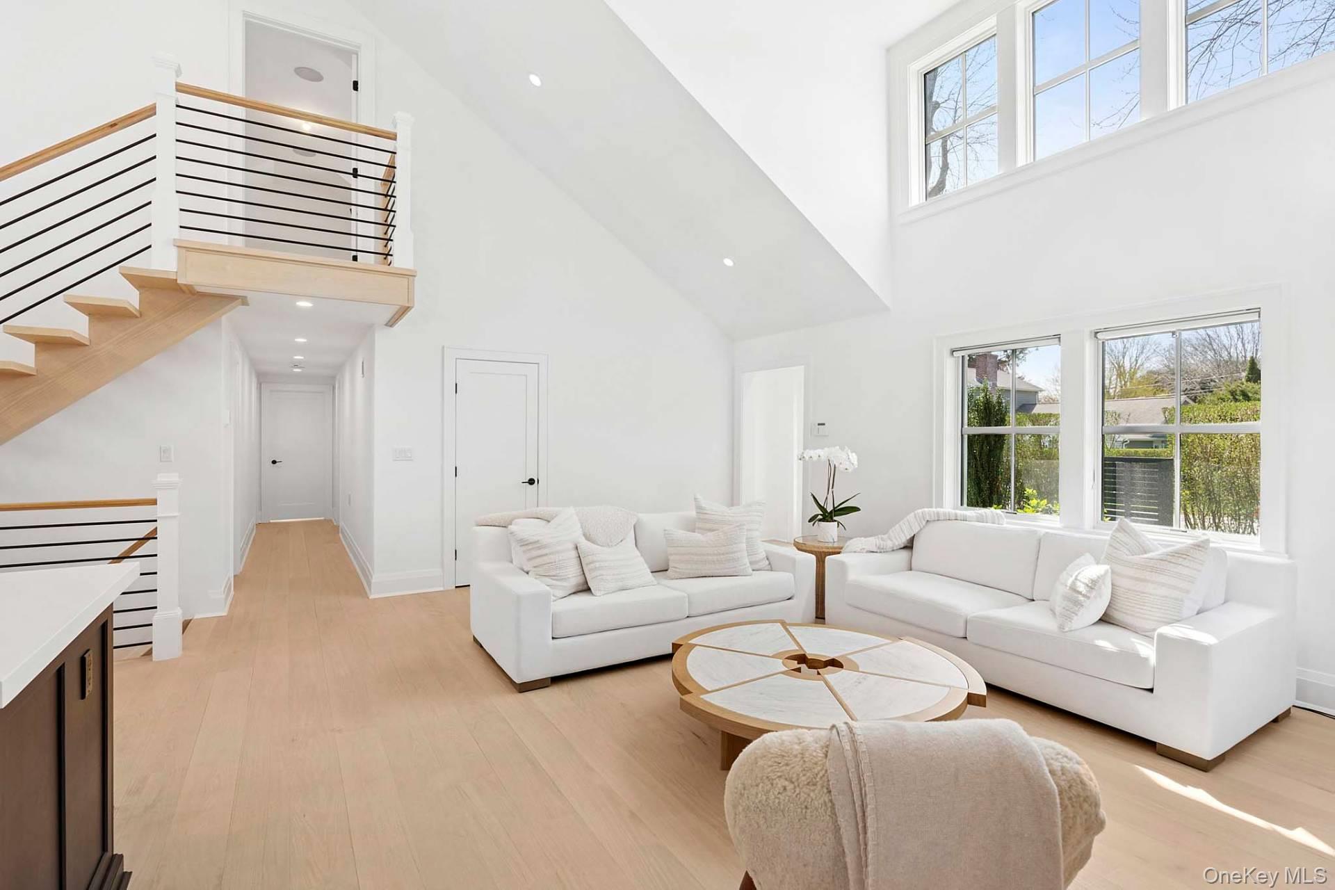 50 Dayton Lane, East Hampton, NY 11937