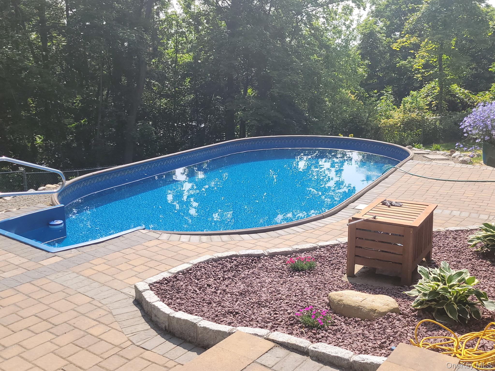 135 Standish Drive, Pearl River, NY 10965