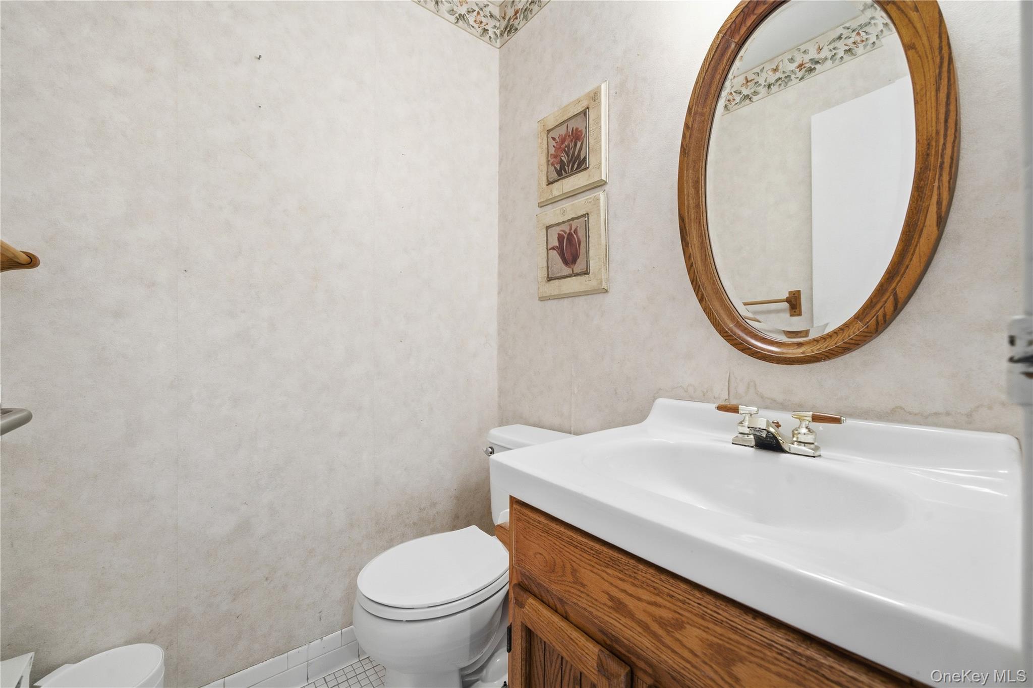 170 Harbor S, Amityville, NY 11701