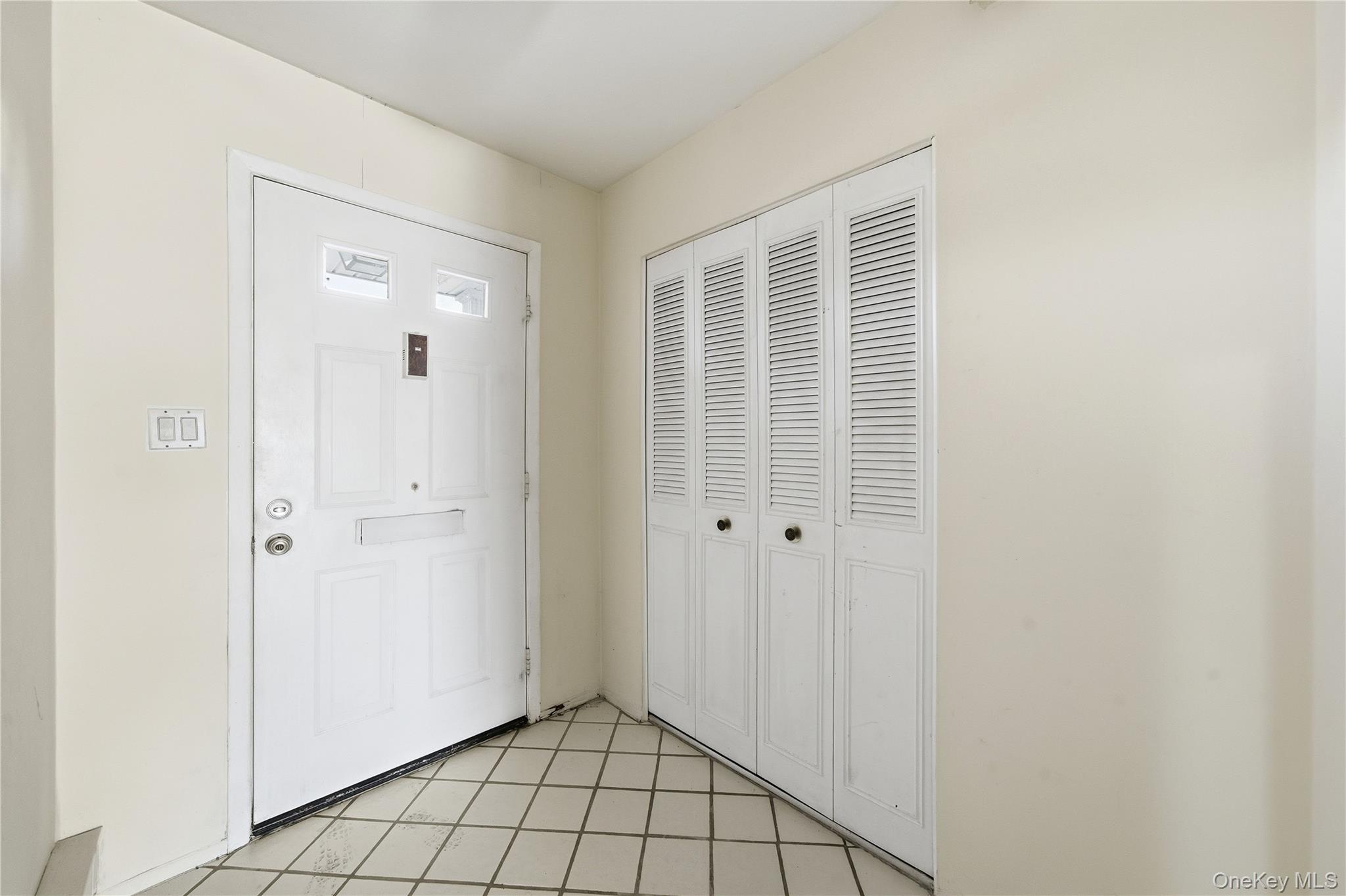 170 Harbor S, Amityville, NY 11701