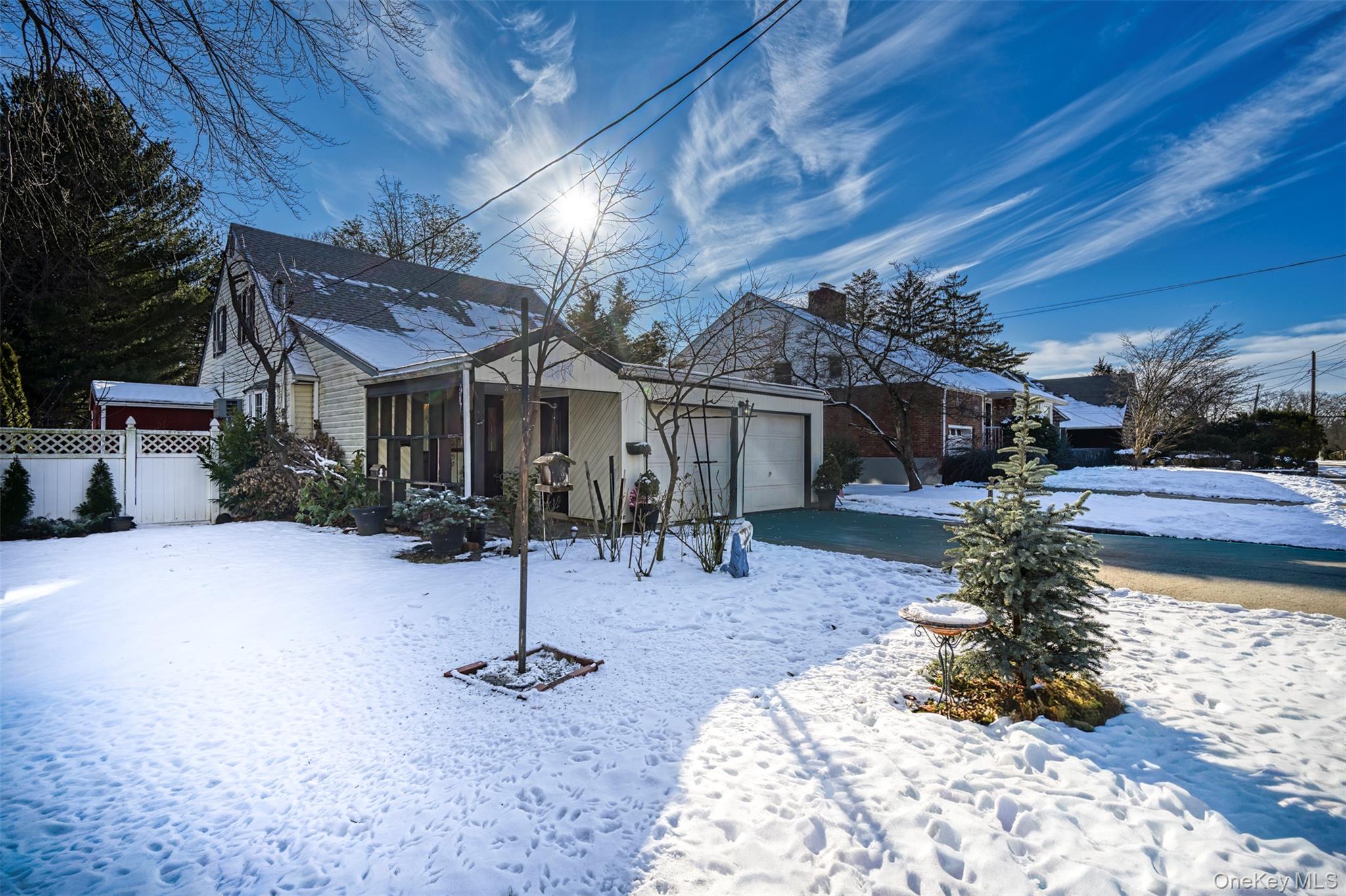 524 Livingston Street, Westbury, NY 11590