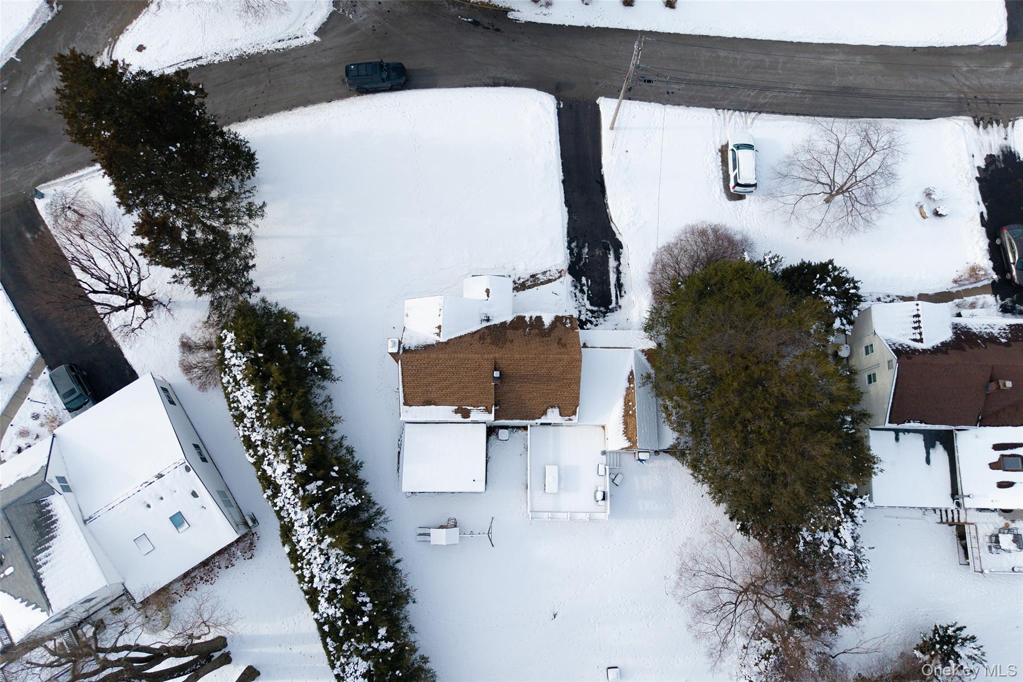 41 Foxhill Road, Valhalla, NY 10595