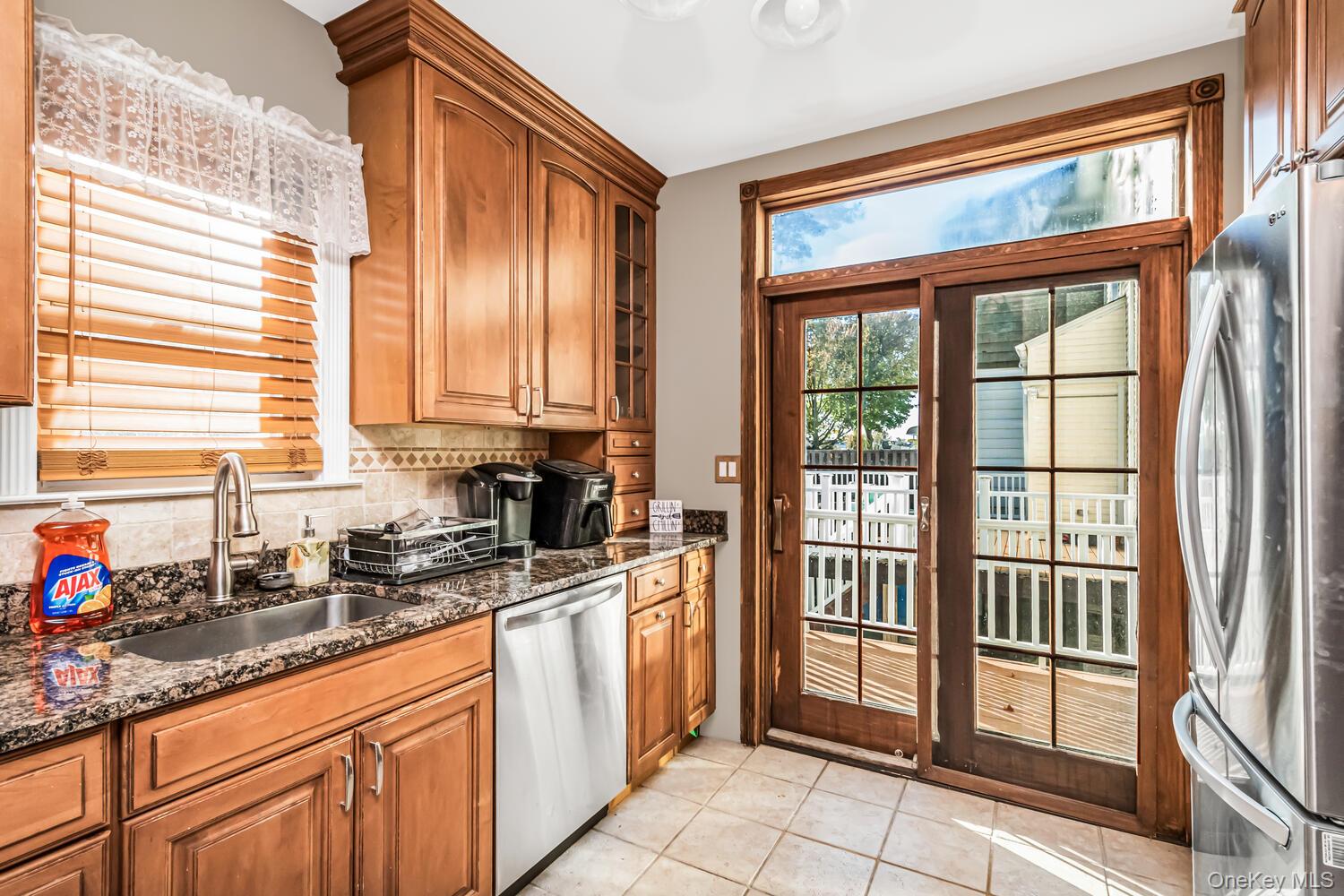 32 Glover Avenue, Yonkers, NY 10704