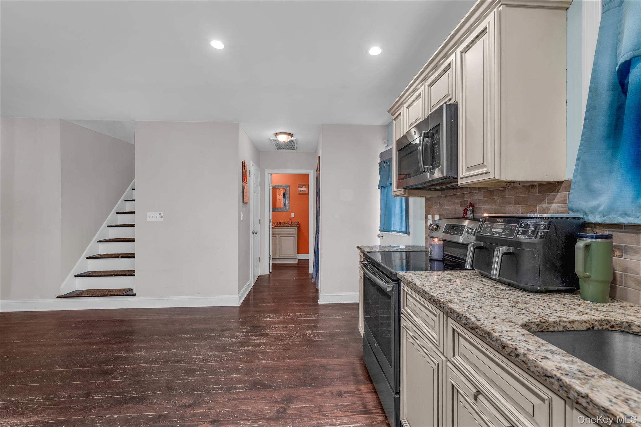 498 A William Floyd Parkway, Shirley, NY 11967