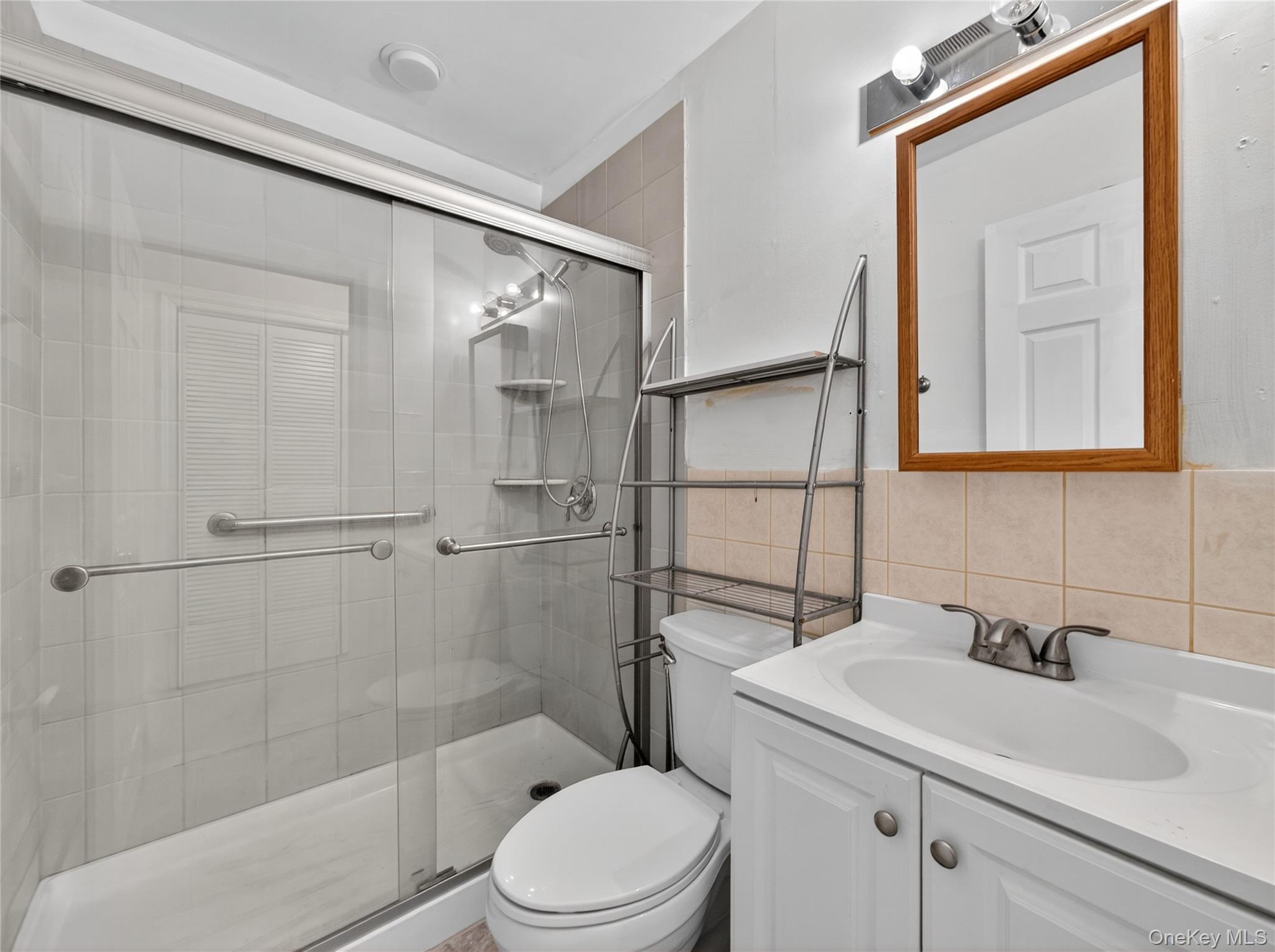 37 Carnation Drive, Nanuet, NY 10954