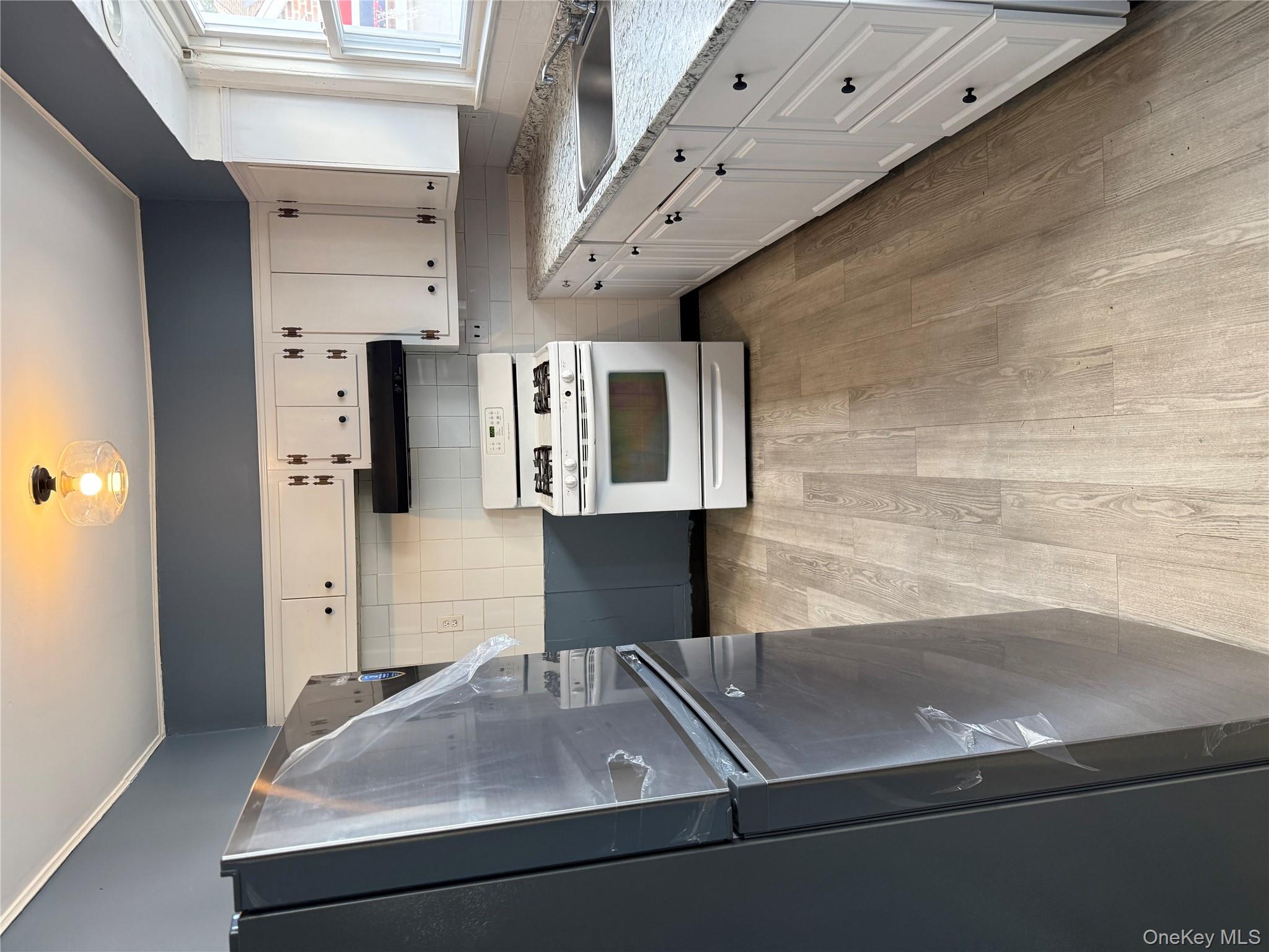 31 Lafayette Avenue, Hempstead, NY 11550