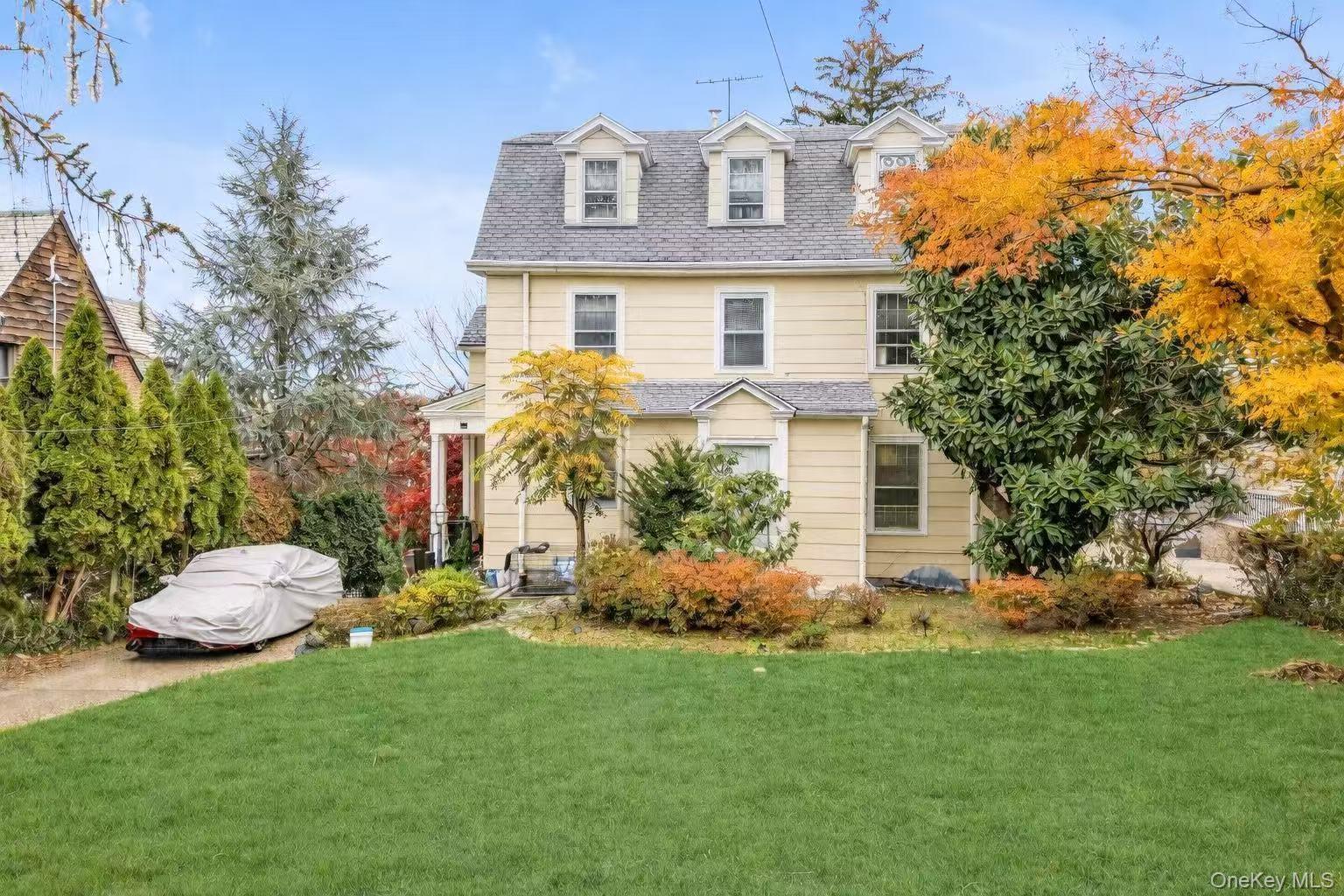 38-19 223rd St, Bayside, NY 11361