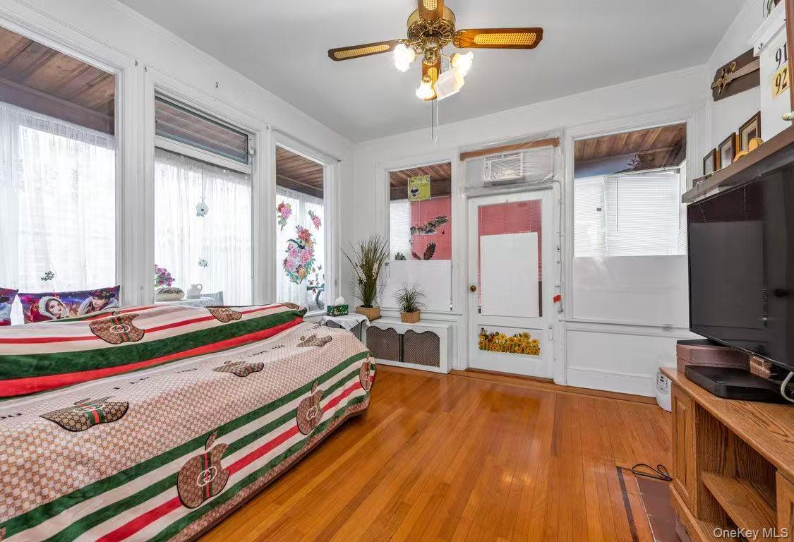 38-19 223rd St, Bayside, NY 11361