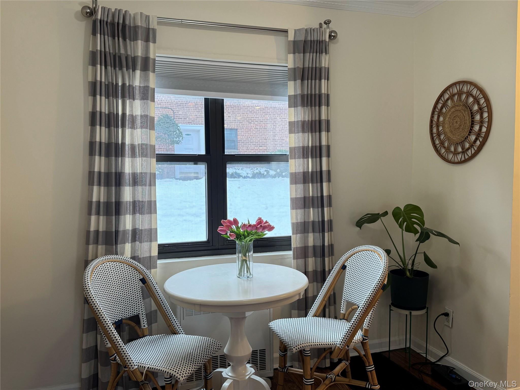 313 Main Street # B, Roslyn, NY 11576