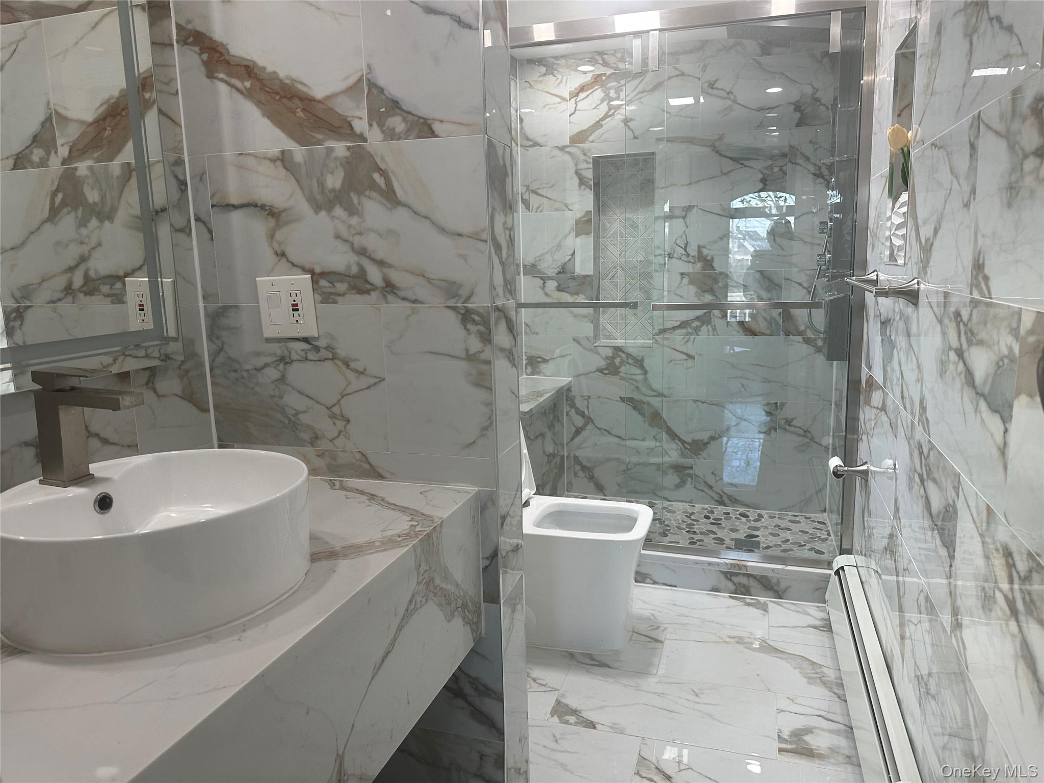 524 JERUSLEM AVE, Hicksville, NY 11801