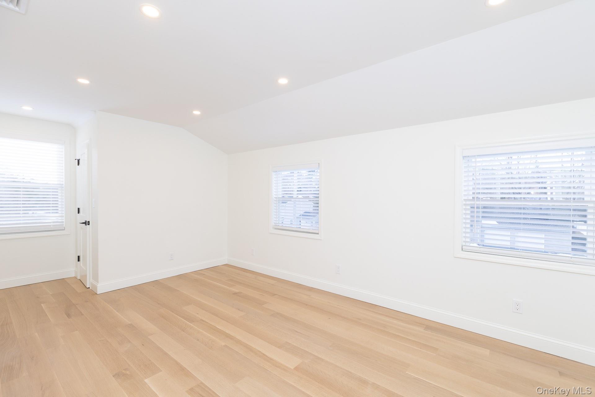 28 Locust, Bayport, NY 11705