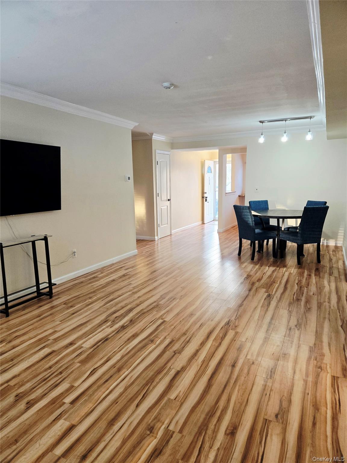 199 Pointe Circle North # 199, Coram, NY 11727