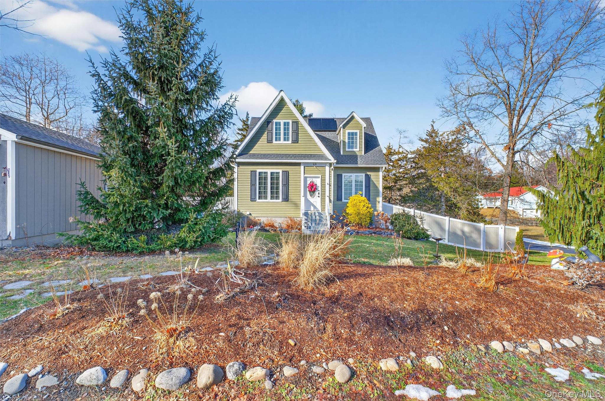 54 Shore Drive, Elizaville, NY 12523